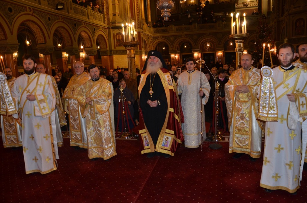 Slujire arhierească la Catedrala mitropolitană din Timișoara, în ziua de Anul Nou Slujire arhierească la Catedrala mitropolitană din Timișoara, în ziua de Anul Nou