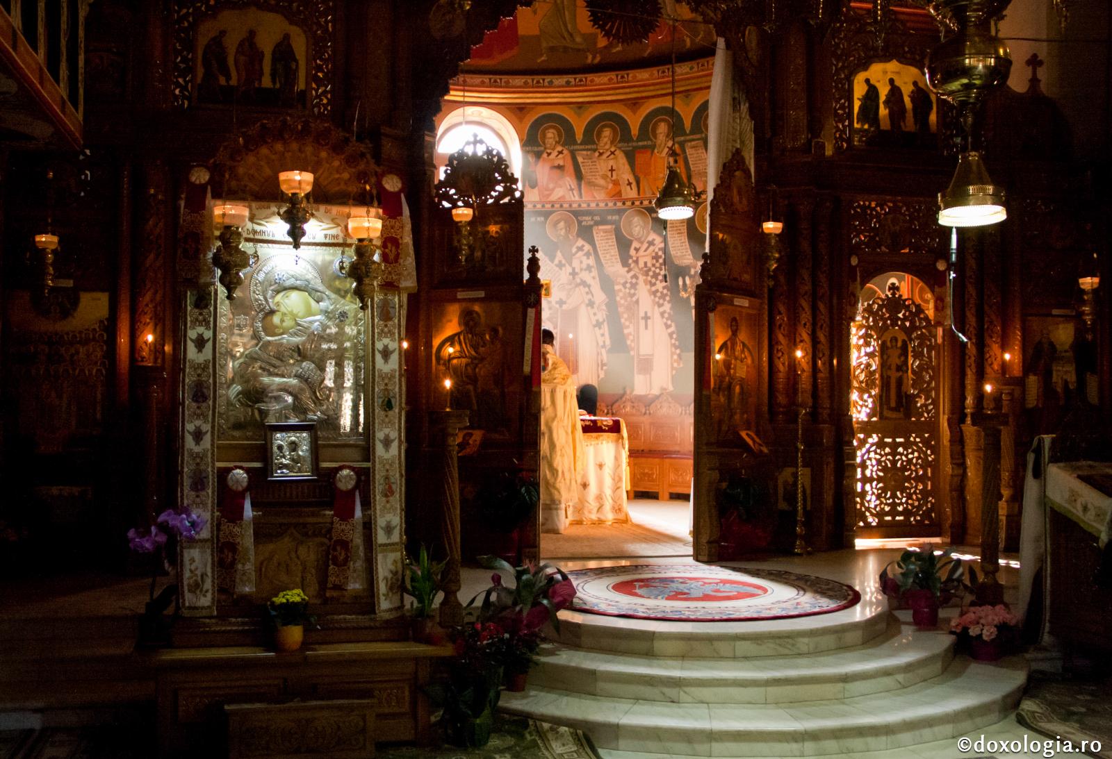 Harul nu vine niciodată singur