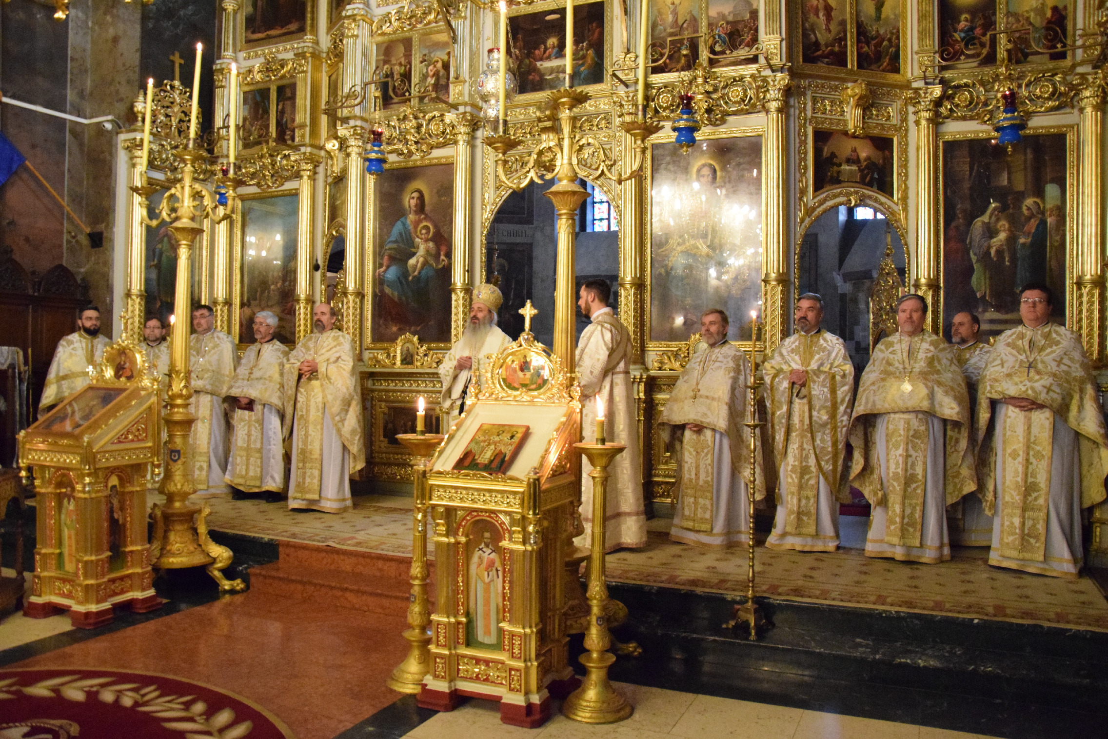 Foto: Tudorel Rusu Hram la Facultatea de Teologie: „Biserica dă sens atât familiei, cât și școlii”