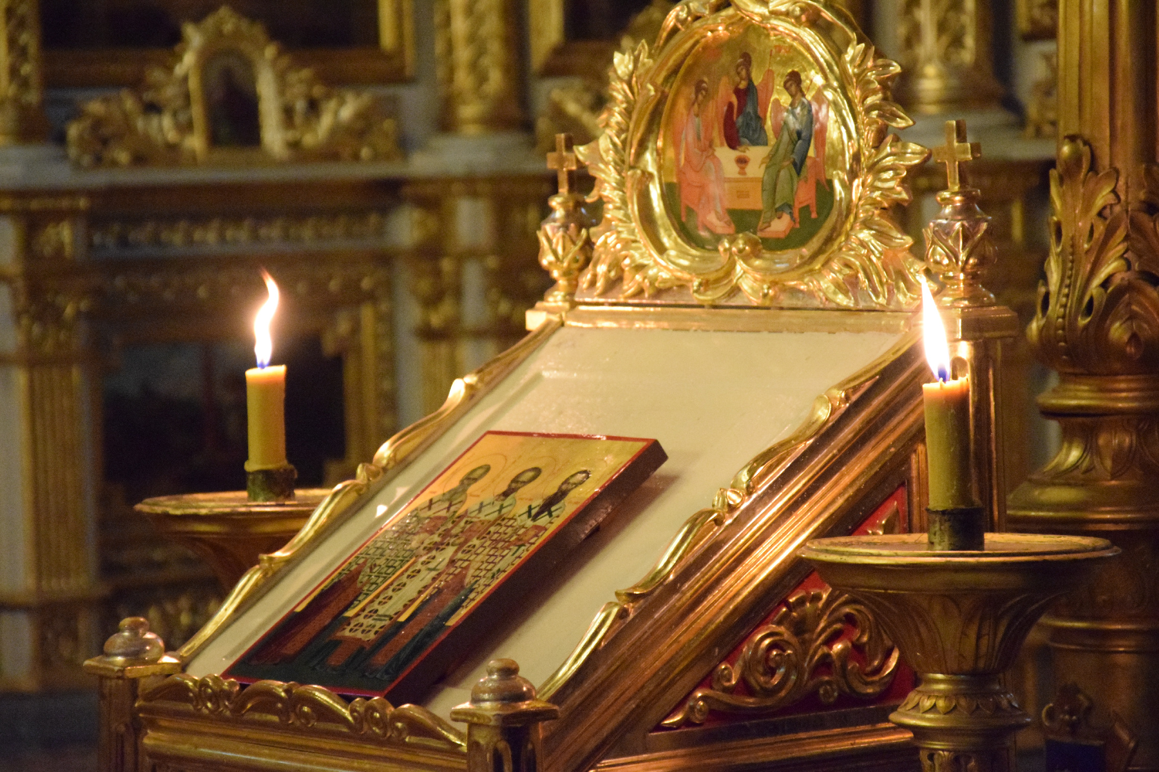 Foto: Tudorel Rusu Hram la Facultatea de Teologie: „Biserica dă sens atât familiei, cât și școlii”