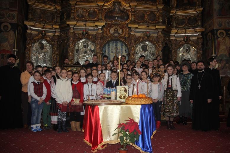 Eparhia Romanului şi Bacăului l-a comemorat pe Eminescu Eparhia Romanului şi Bacăului l-a comemorat pe Eminescu