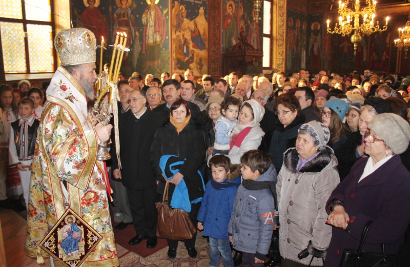 Cinstirea Sfinţilor Trei Ierarhi în Arhiepiscopia Dunării de Jos