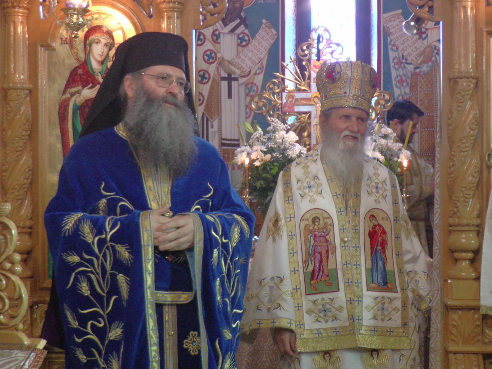 Liturghie arhierească la Mănăstirea Bogdana