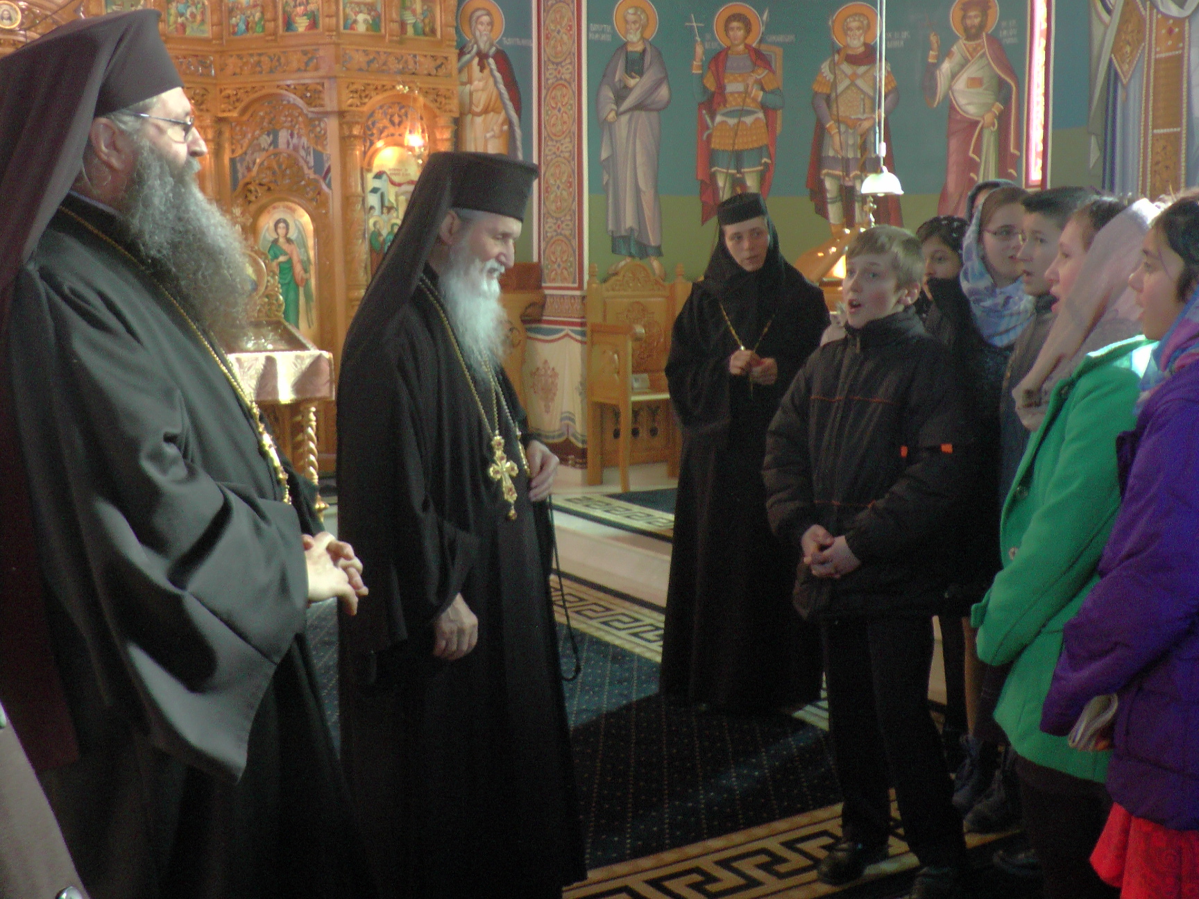 Liturghie arhierească la Mănăstirea Bogdana