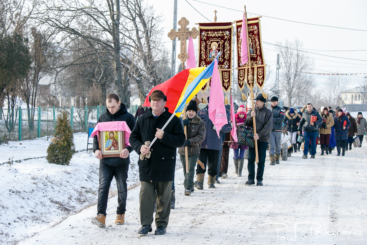 Procesiune de Bobotează pe Valea Jijiei