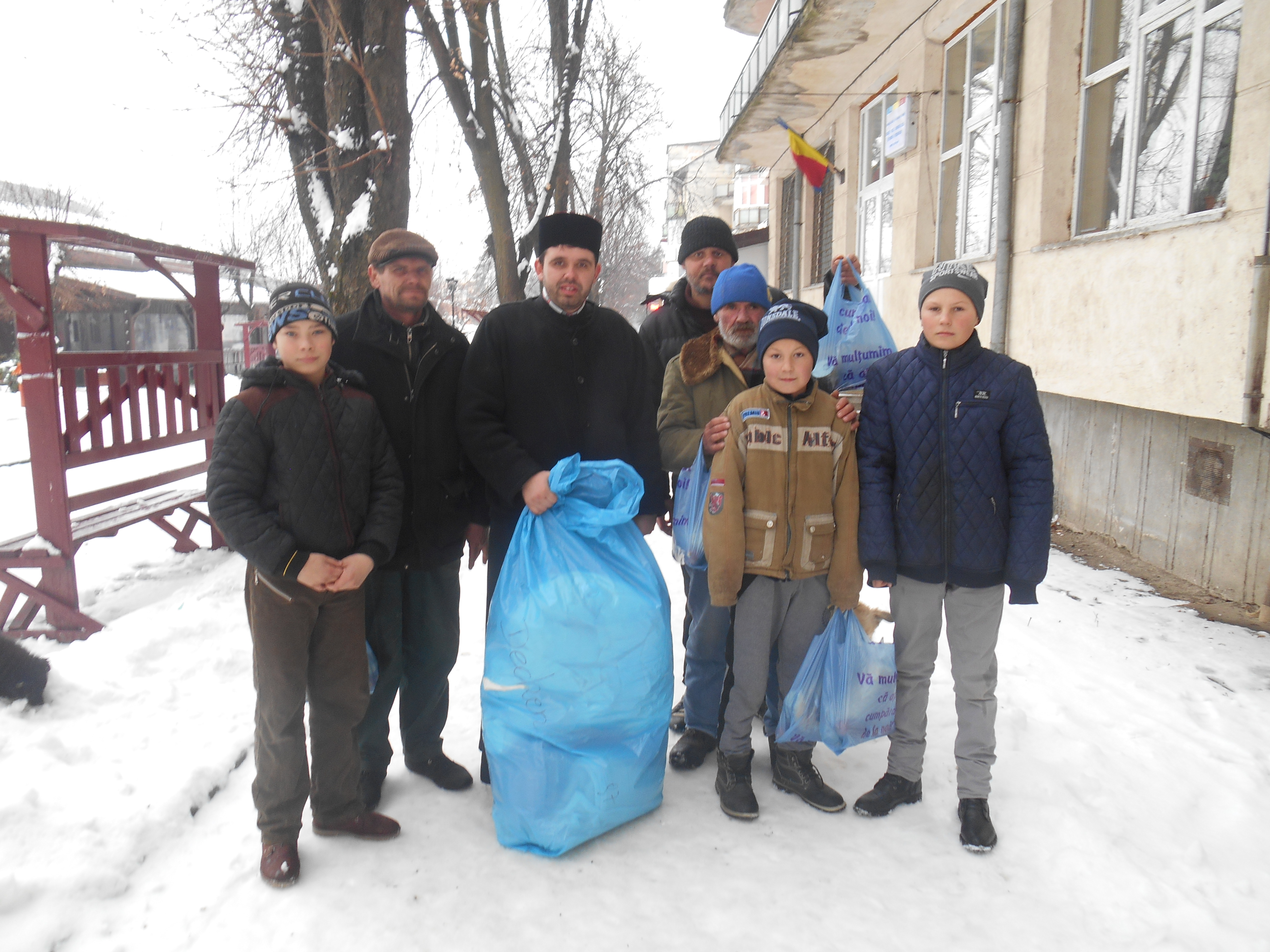 Proiectul misionar-filantropic „Iarna pe uliţă” Proiectul misionar-filantropic „Iarna pe uliţă”