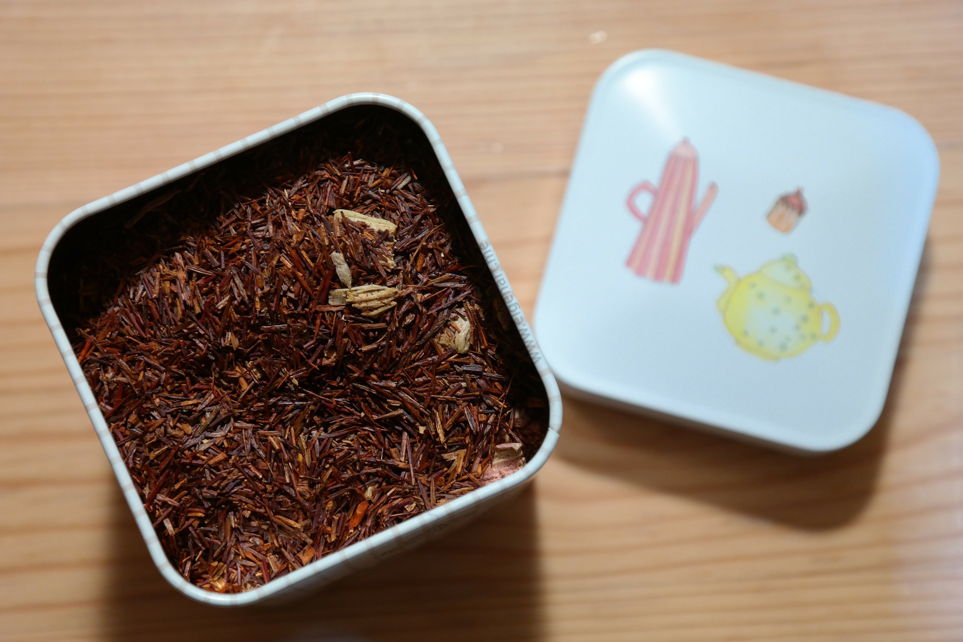 Beneficiile consumului de ceai roșu sau Rooibos Beneficiile consumului de ceai roșu sau Rooibos