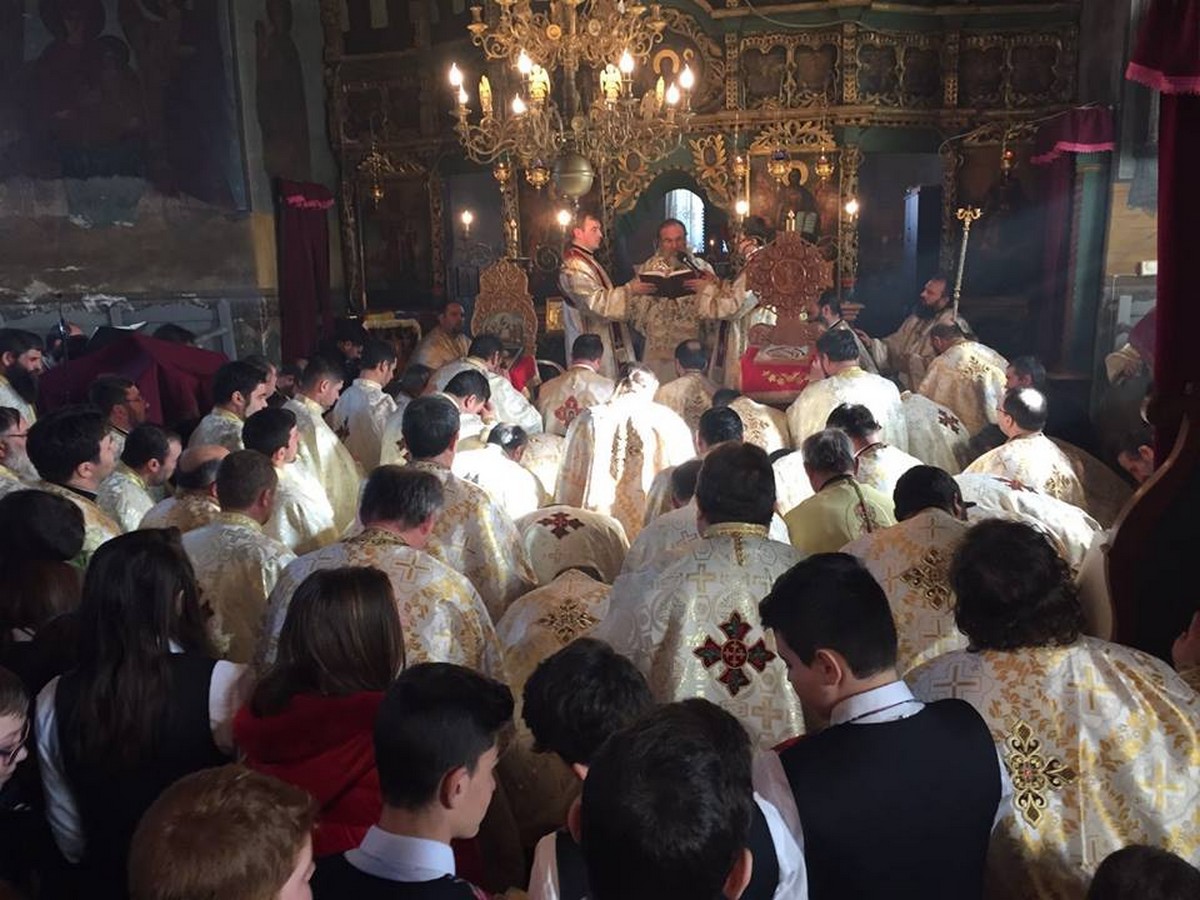Preoţii Protopopiatului Sascut, în sinaxă la Podu Turcului Preoţii Protopopiatului Sascut, în sinaxă la Podu Turcului