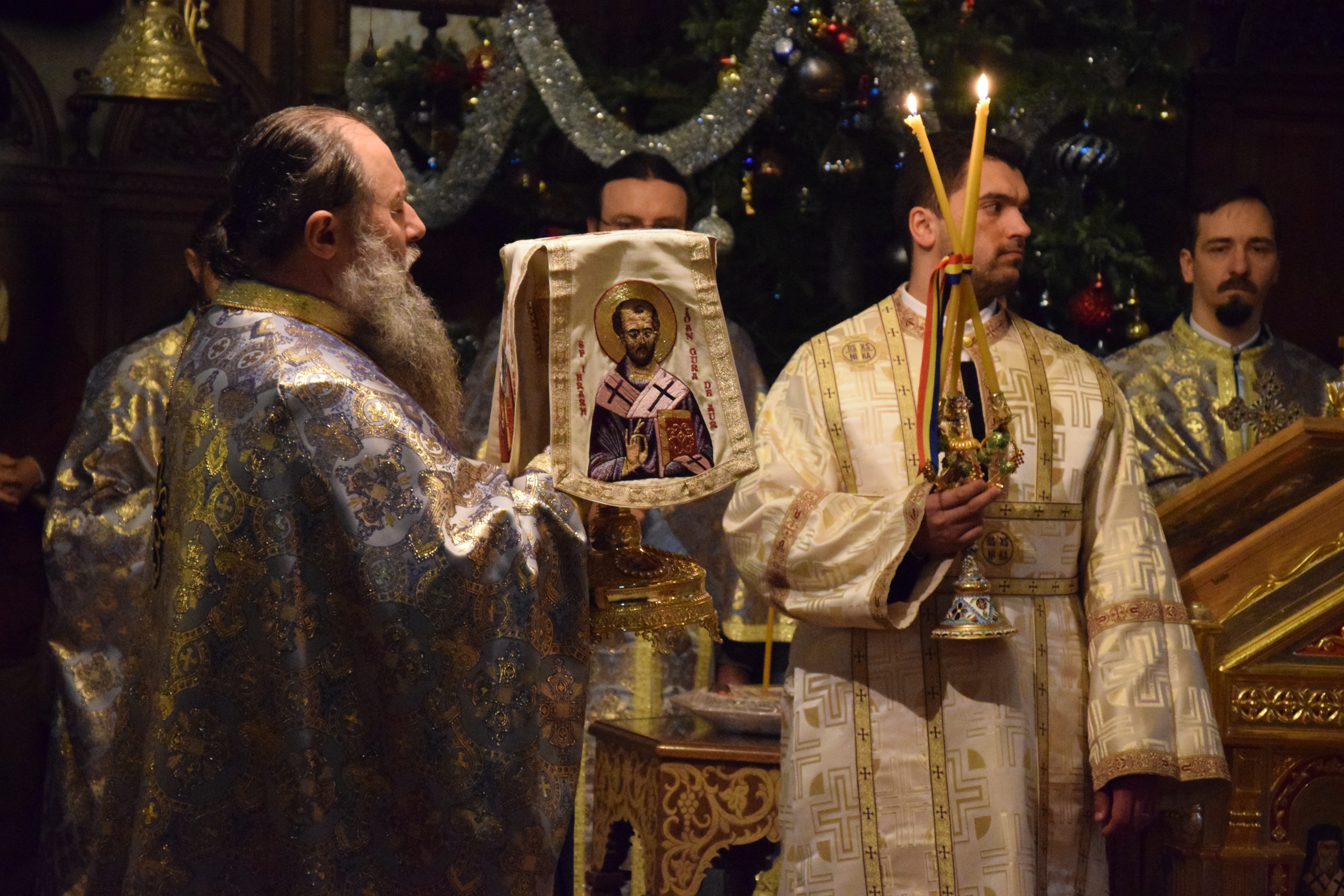 IPS Teofan, la slujba Bobotezei: „În haina smereniei și a ascultării S-a îmbrăcat Fiul lui Dumnezeu”