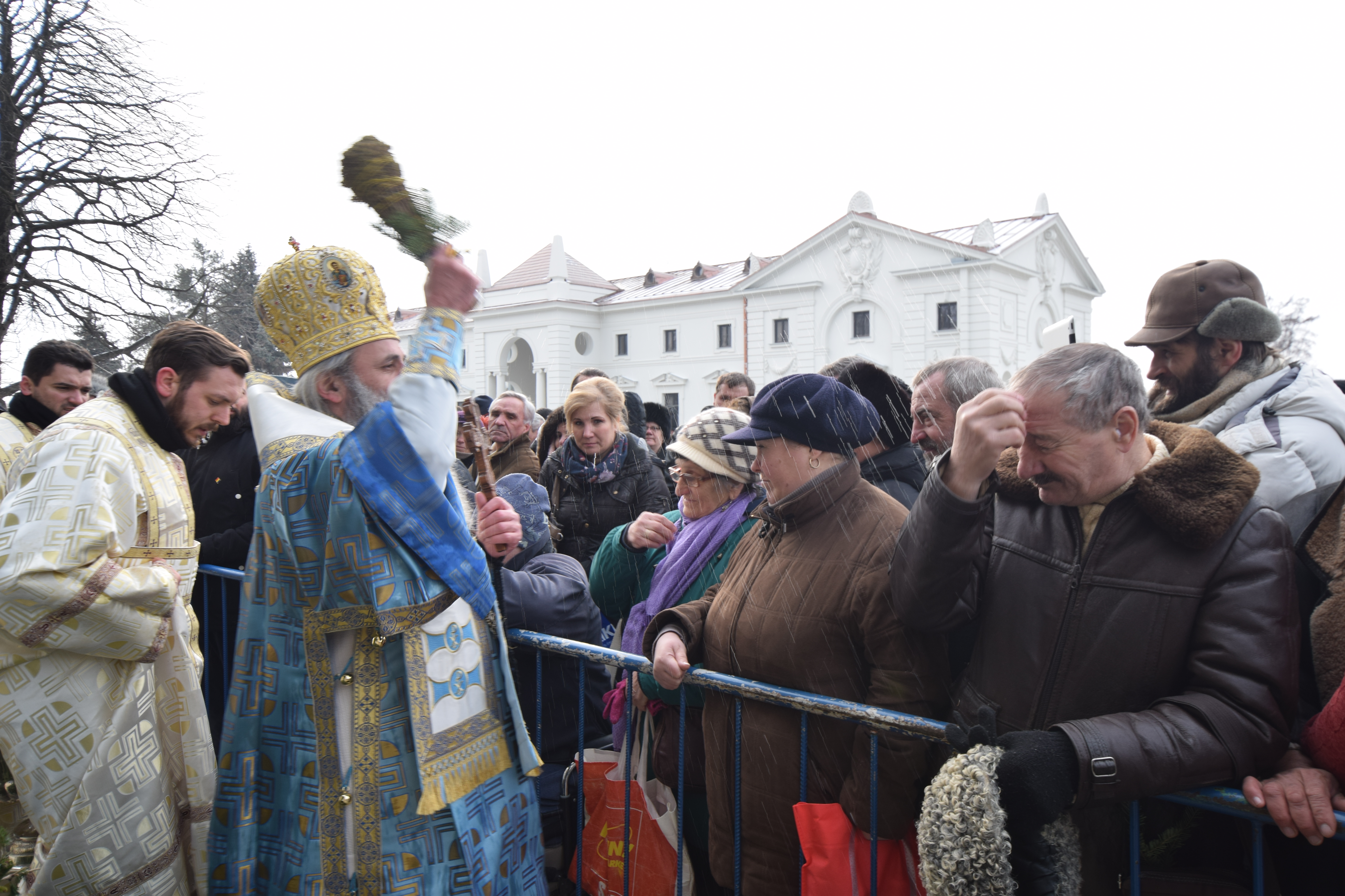IPS Teofan, la slujba Bobotezei: „În haina smereniei și a ascultării S-a îmbrăcat Fiul lui Dumnezeu”