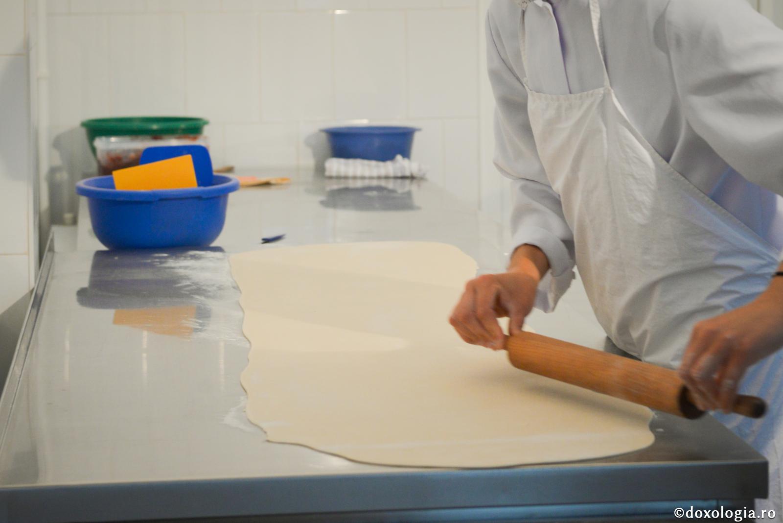 „Puțin aluat dospește toată frământătura”