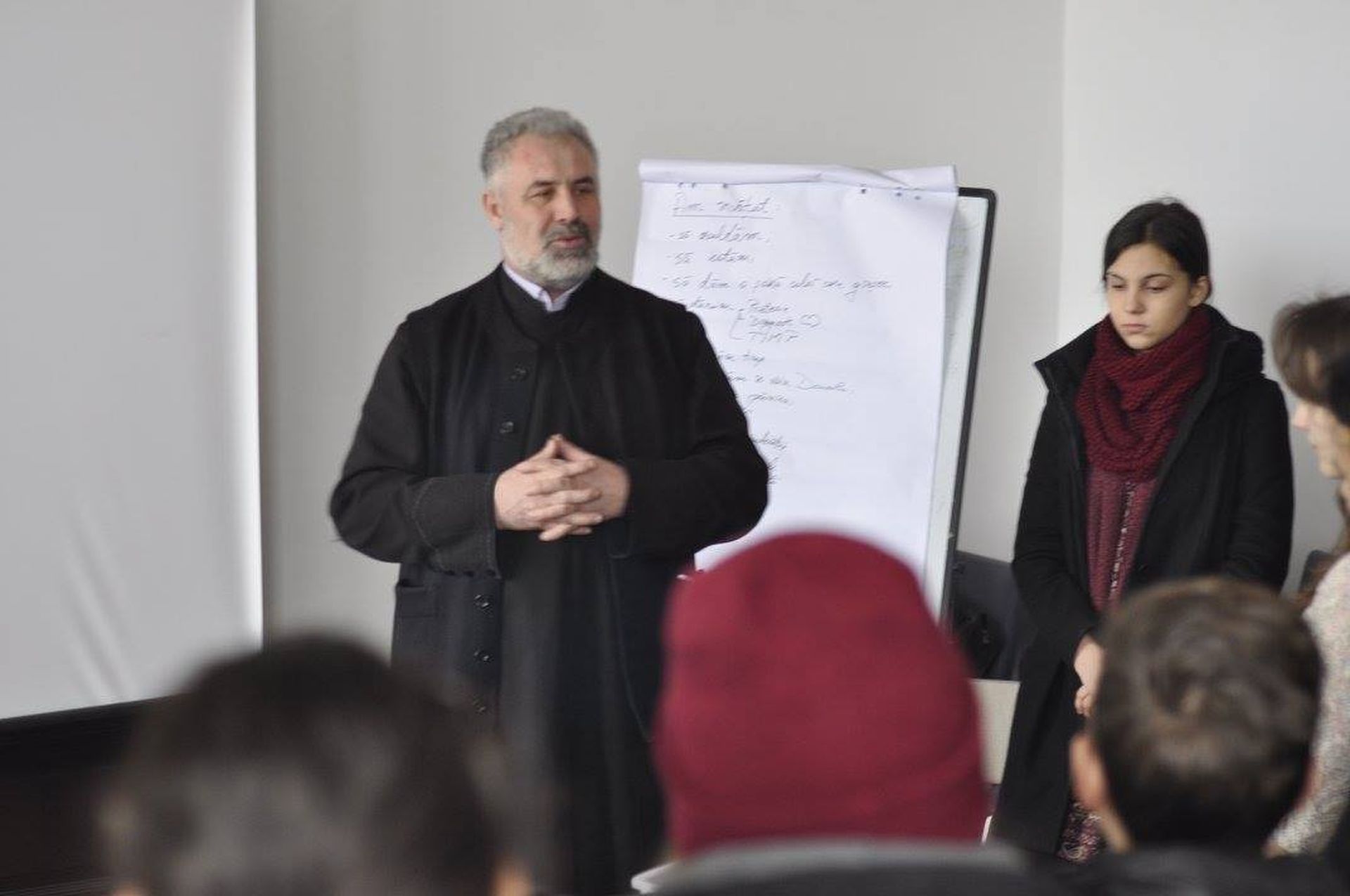 Cuvântul ca formă imperfectă de comunicare – Întâlnire cu „Ucenicii Sfântului Nicolae” din parohia Aroneanu