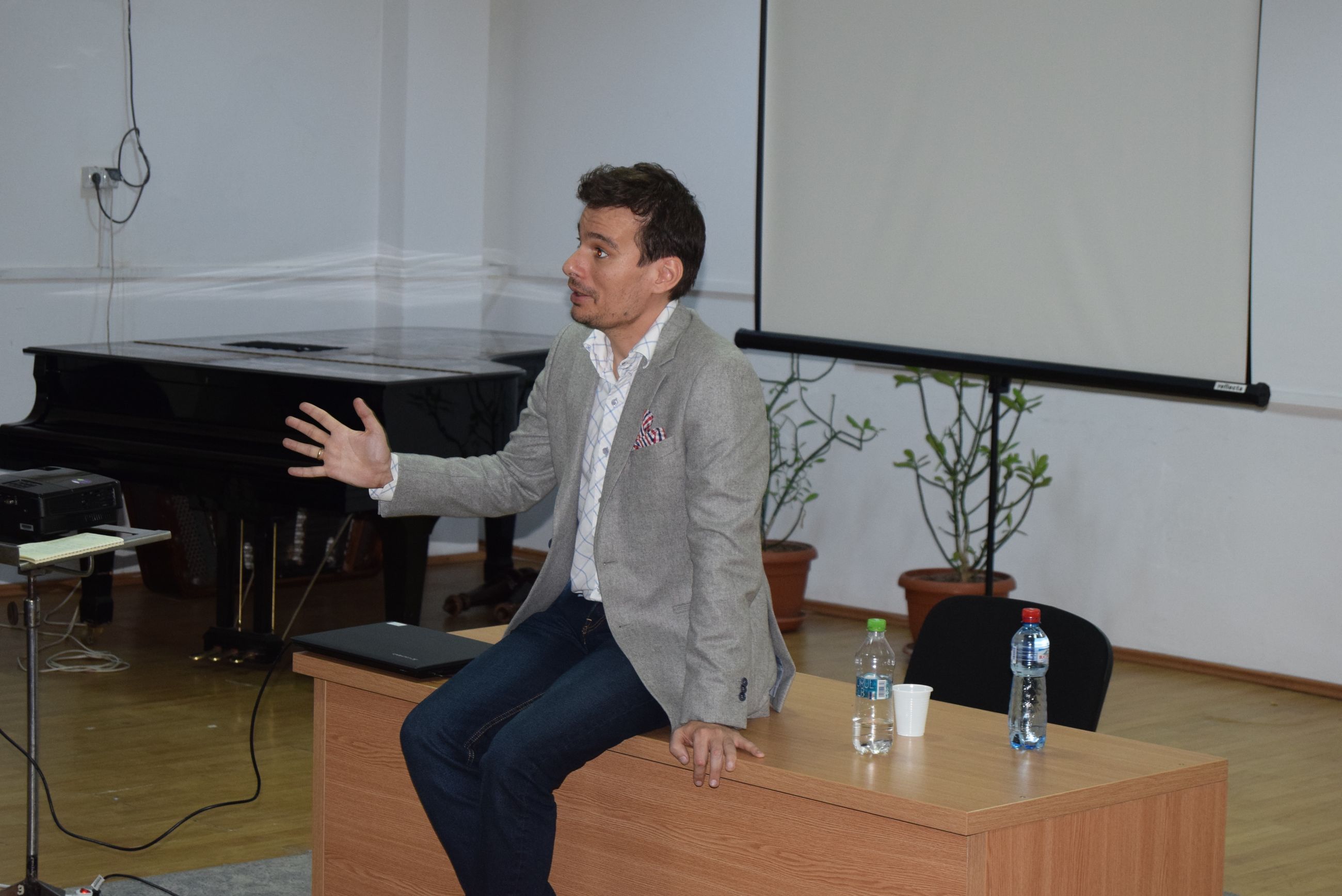 O seară de poveste cu violonistul Alexandru Tomescu