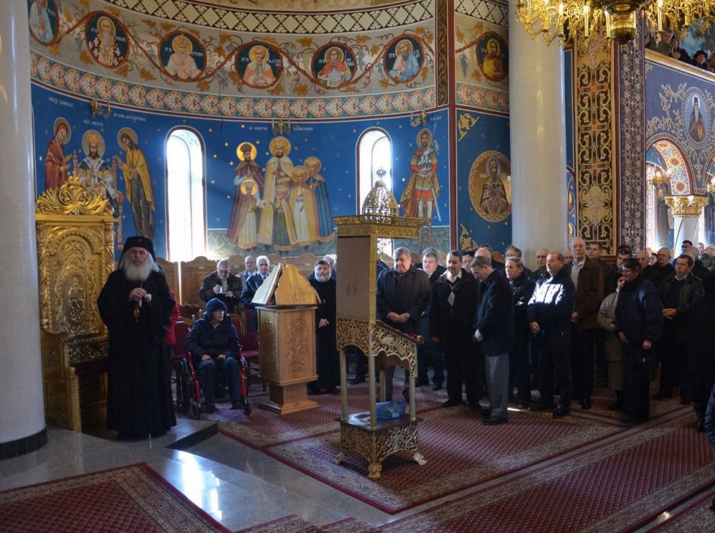 Vizită chiriarhală în Parohia Timişoara - Calea Aradului Vizită chiriarhală în Parohia Timişoara - Calea Aradului