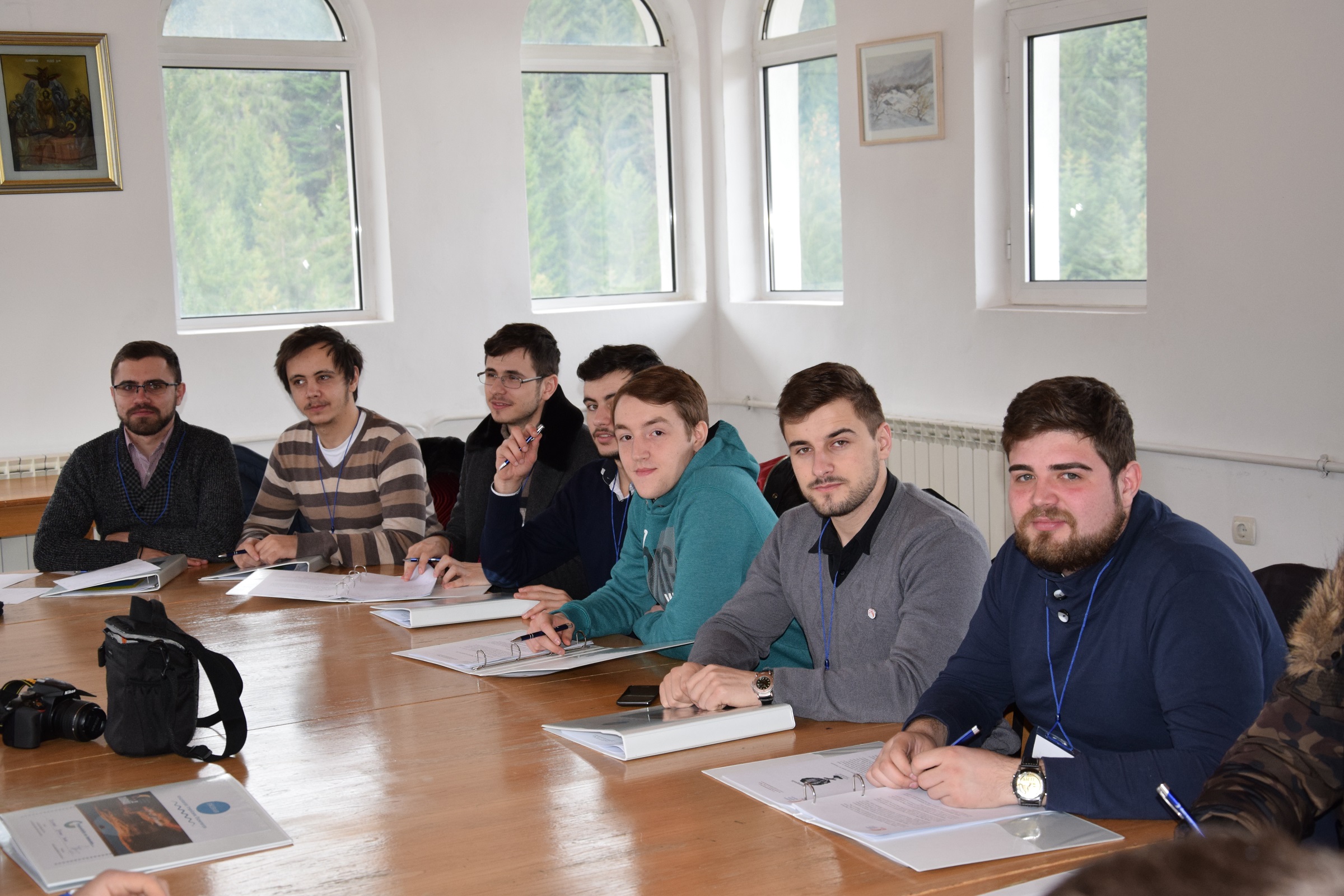 „Voluntariat”, „Implicare”, „Experiențe”, cuvintele-cheie ale Făurar Vision Camp 2016