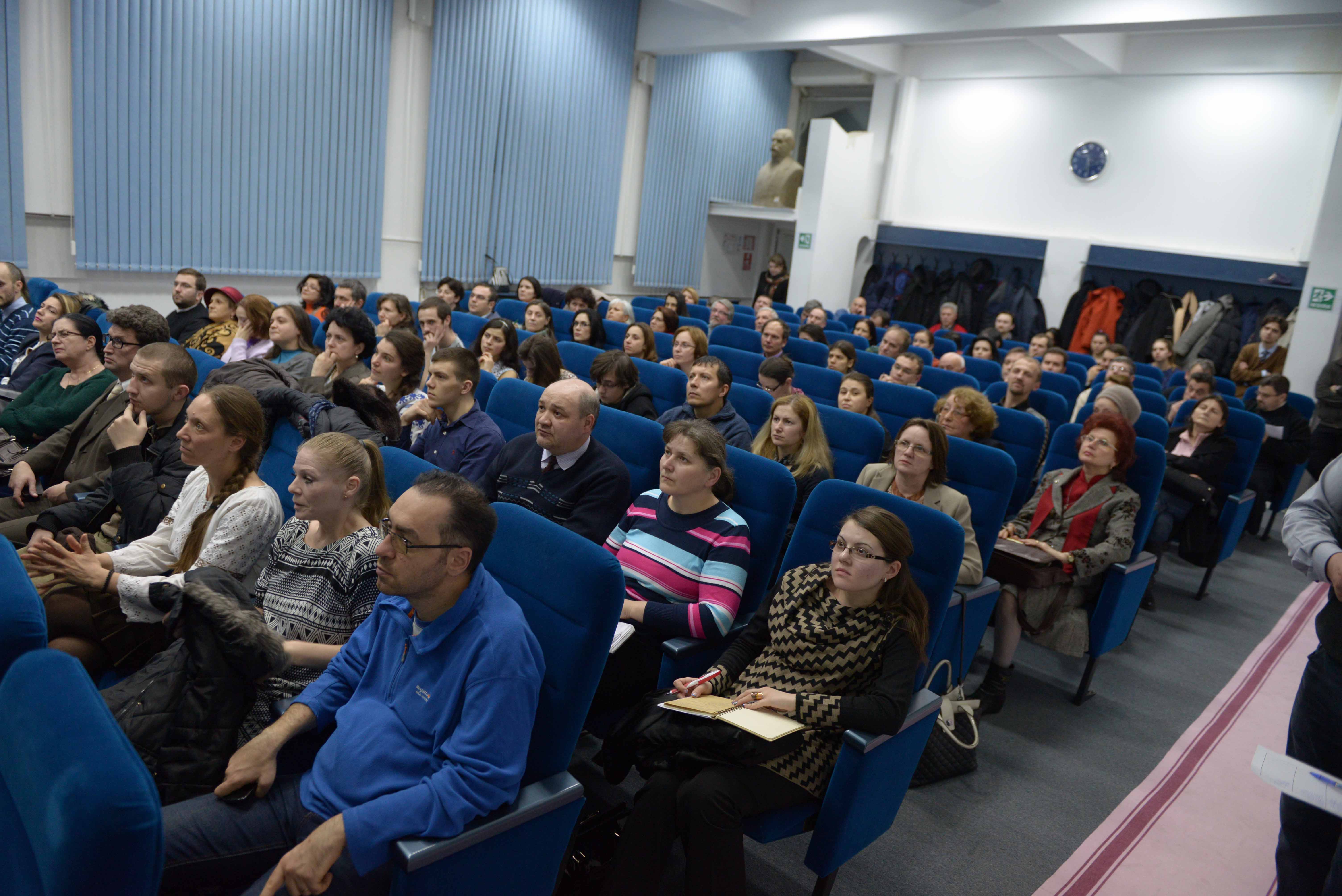 „Copiii noștri și nevoia de reformă în educație” - Dezbaterea publică la Iași