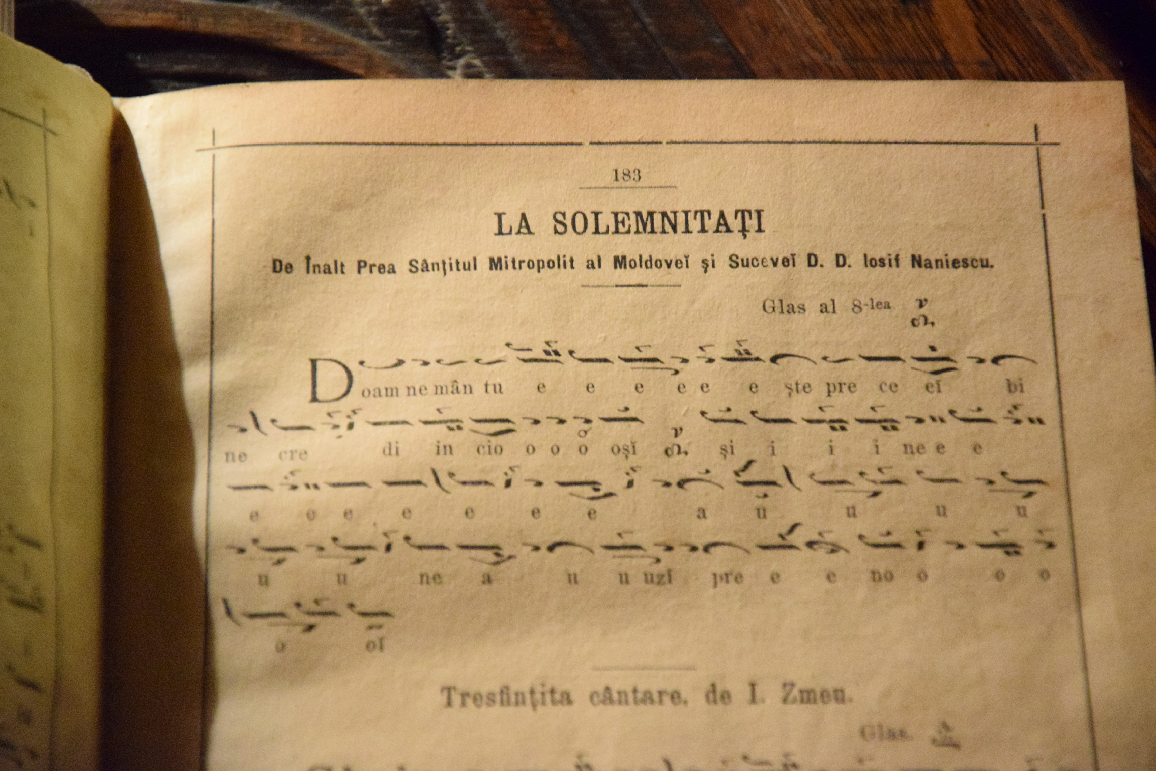7 ierarhi și zeci de preoți, la hramul istoric al Catedralei Mitropolitane din Iași