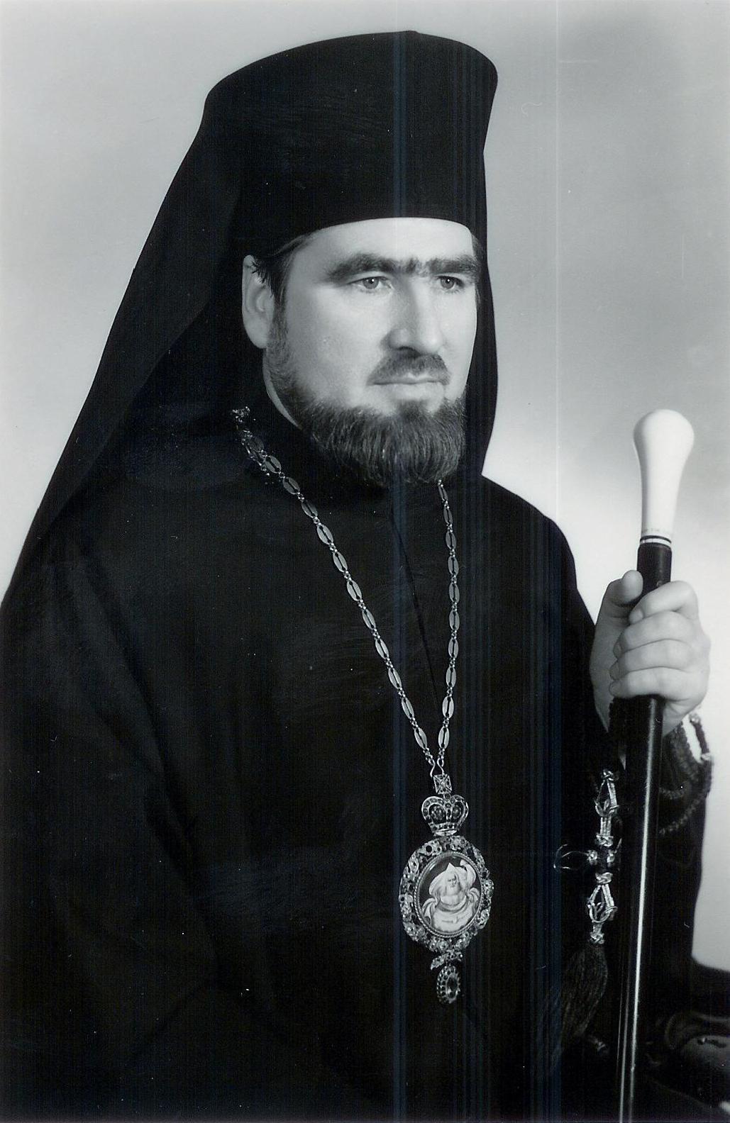 Rugăciuni pentru Arhiepiscopul Adrian, la Pogleţ Rugăciuni pentru Arhiepiscopul Adrian, la Pogleţ
