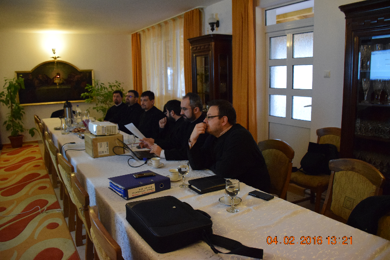 Şedinţă de lucru a Biroului pentru catehizare al Arhiepiscopiei Iaşilor Şedinţă de lucru a Biroului pentru catehizare al Arhiepiscopiei Iaşilor
