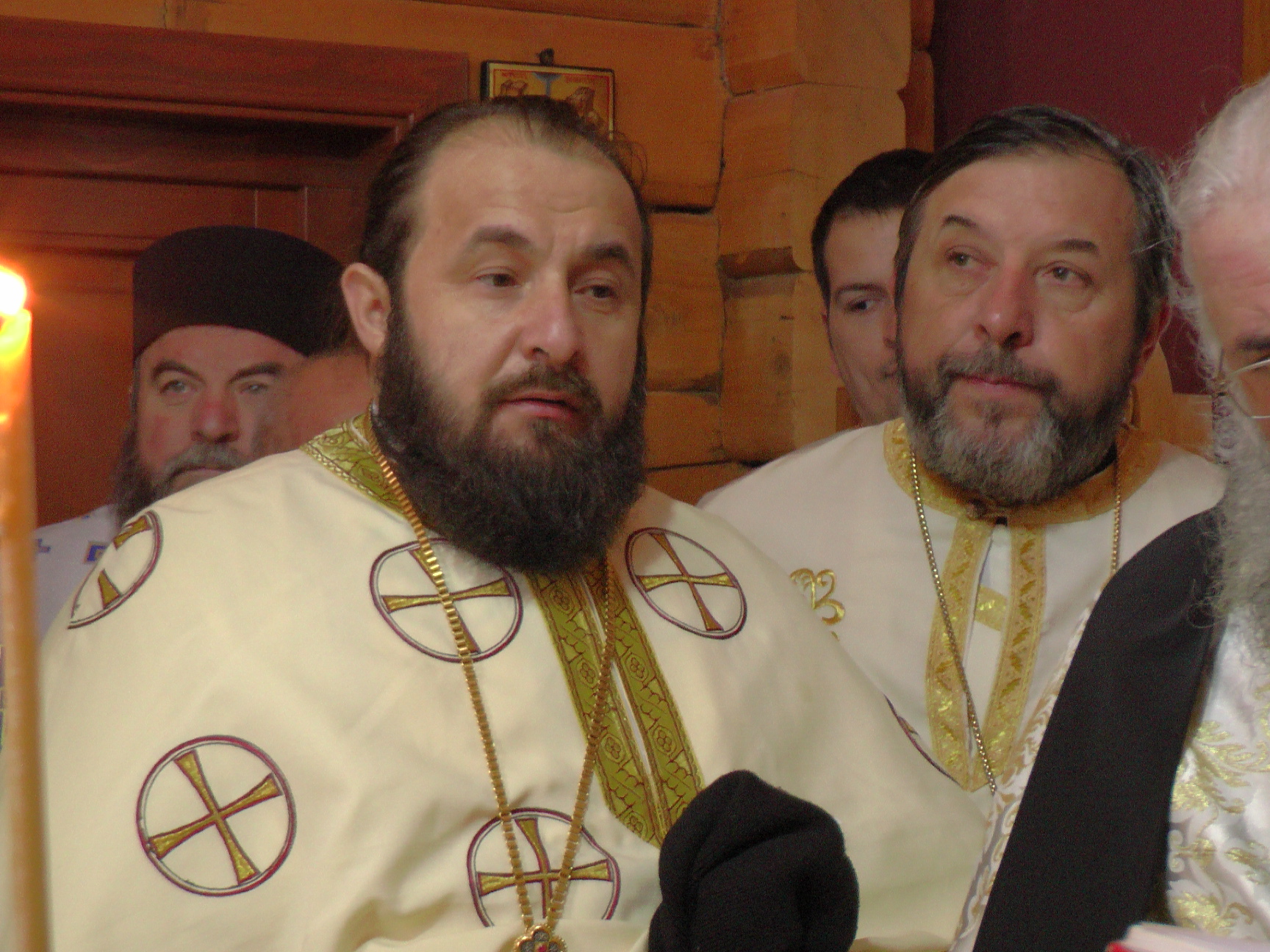 Sfințire de biserică în localitatea suceveană Straja