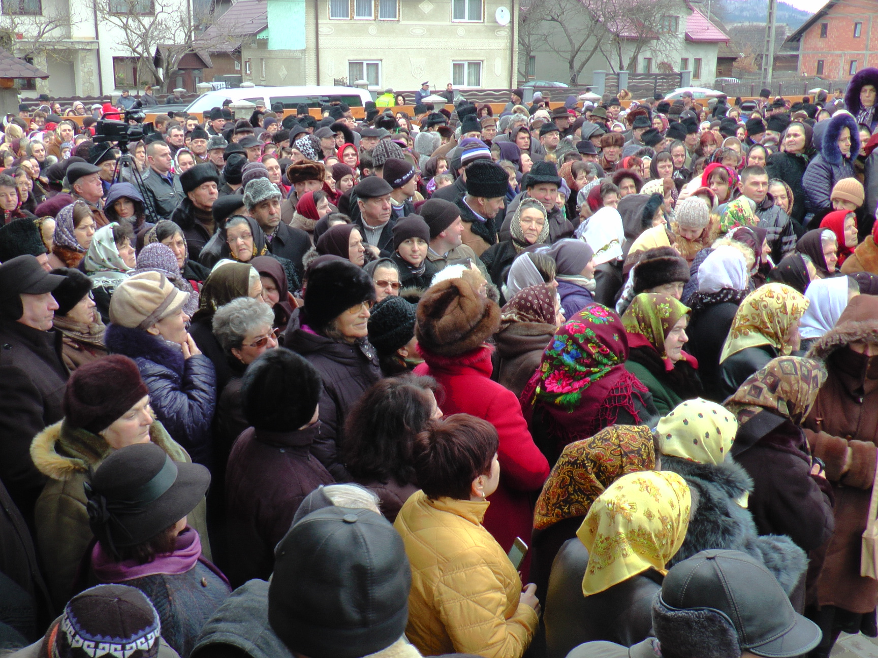 Sfințire de biserică în localitatea suceveană Straja