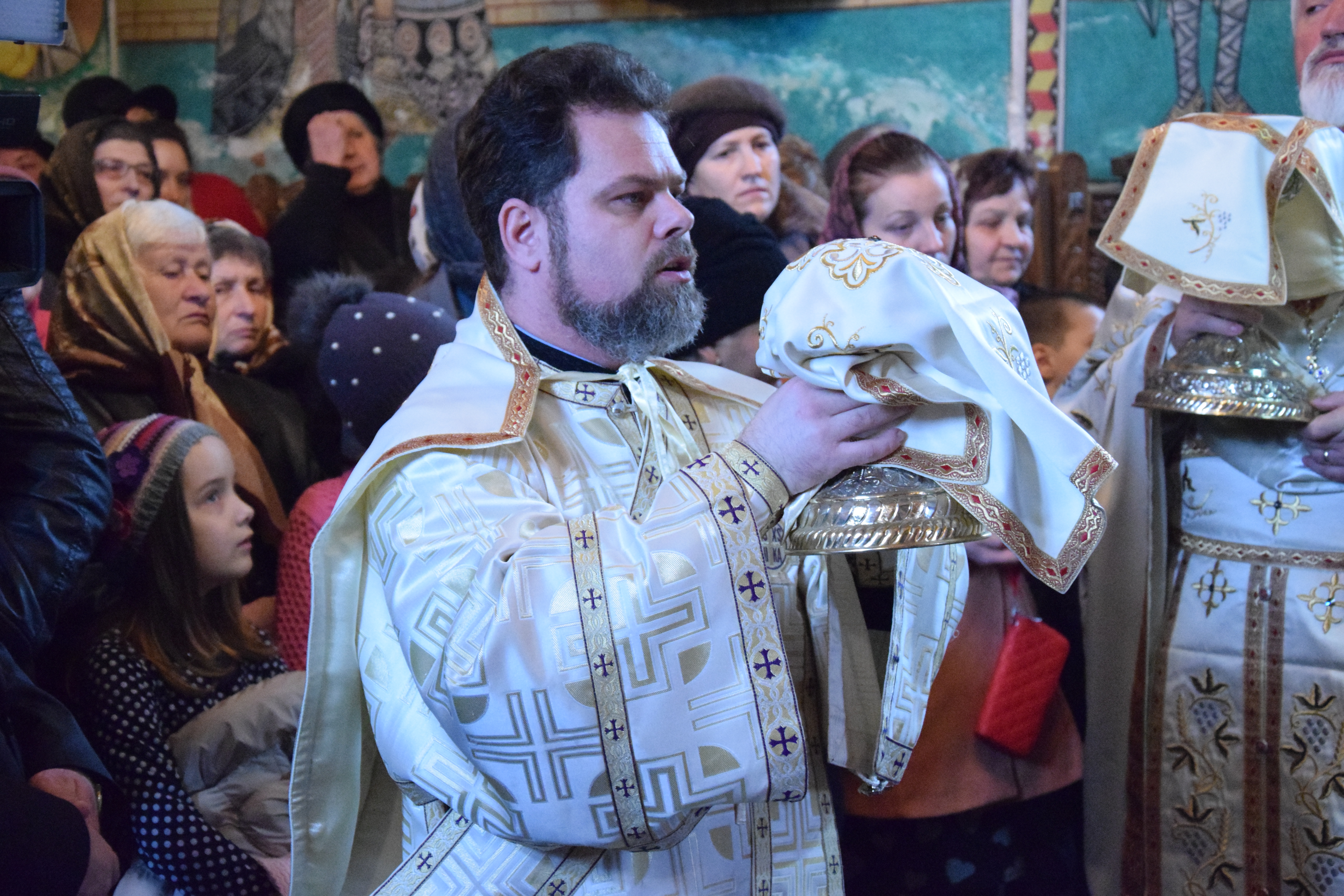 Foto: Tudorel Rusu „Prin pocăință, omul reprimește haina cea albă a Botezului”