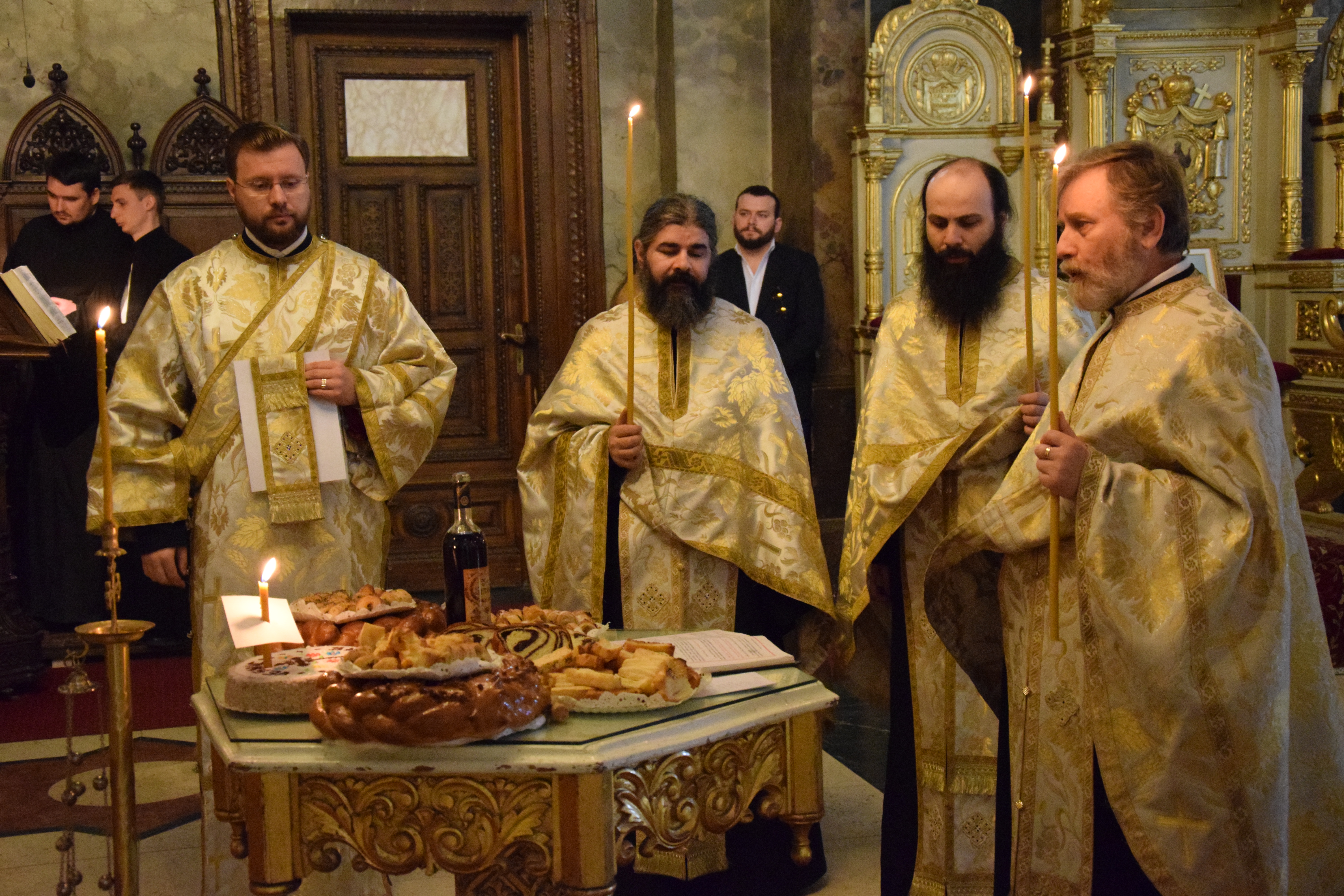 Foto: Tudorel Rusu Slujbă de pomenire la Iași pentru Regina Elisabeta a României