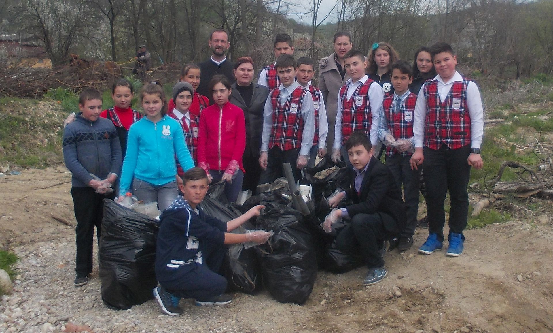 Ziua Mondială a Apei, în Protoieria Topoloveni din Argeş Ziua Mondială a Apei, în Protoieria Topoloveni din Argeş