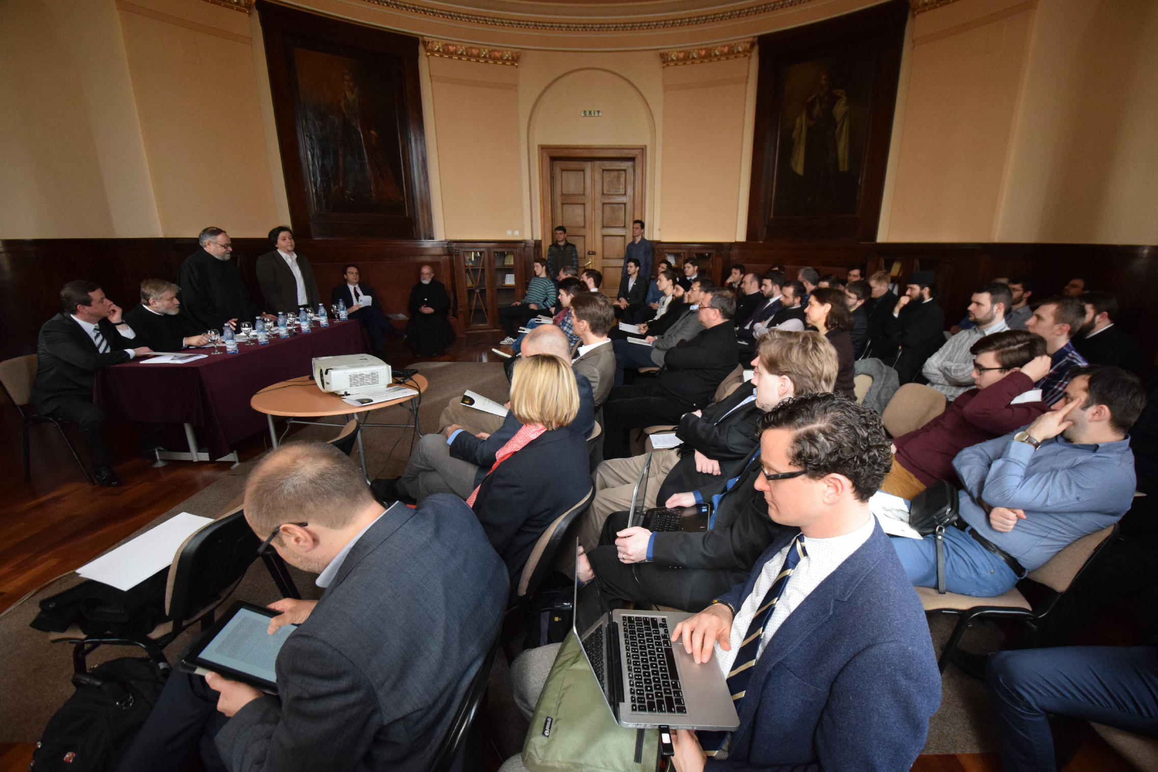 Invitați de renume, în cadrul Conferinței internaționale „Credință și comunitate în bazinul mediteranean în Antichitatea târzie și Evul Mediu”