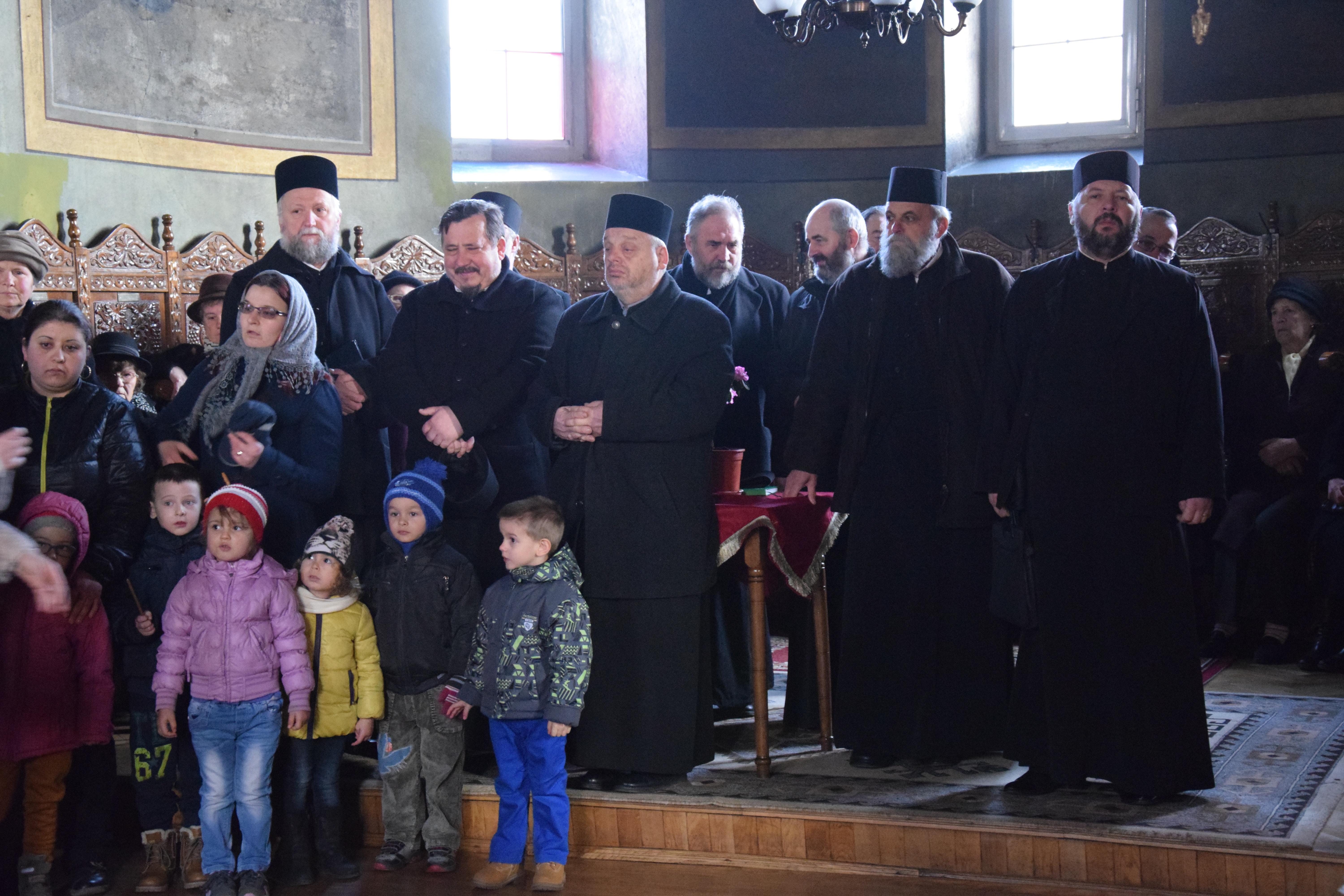 Preoții din Protopopiatul Piatra Neamț, îndemnați să desfășoare activități cu tinerii