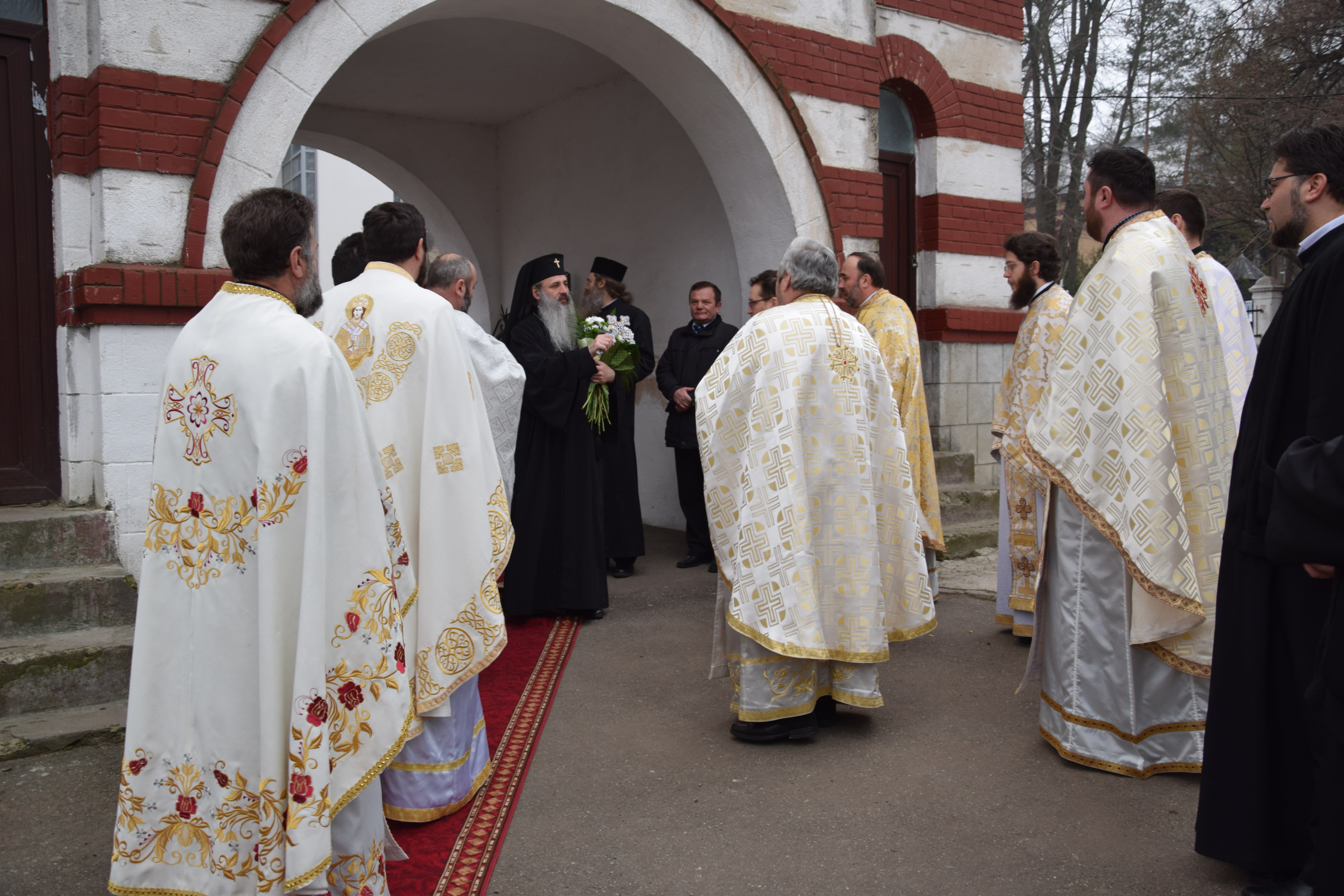 Conferință semestrială preoțească: „Preotul și tânărul împreună pe drumul către Dumnezeu“. Conferință semestrială preoțească: „Preotul și tânărul împreună pe drumul către Dumnezeu“.