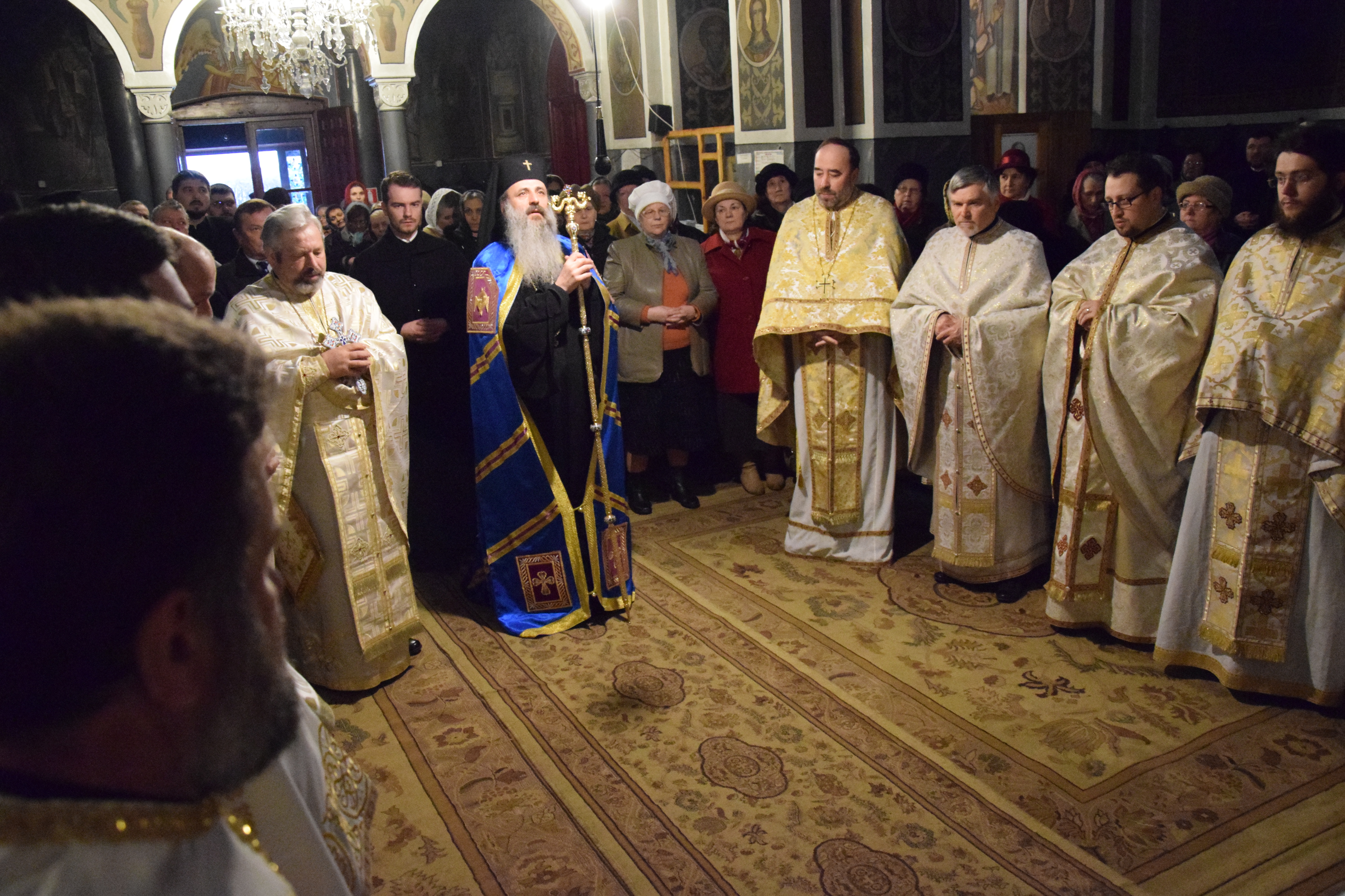 Conferință semestrială preoțească: „Preotul și tânărul împreună pe drumul către Dumnezeu“. Conferință semestrială preoțească: „Preotul și tânărul împreună pe drumul către Dumnezeu“.