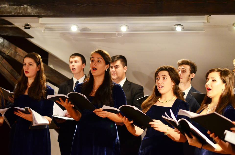 Universitas ‒ Corala Universității „Alexandru Ioan Cuza” din Iași Universitas ‒ Corala Universității „Alexandru Ioan Cuza” din Iași