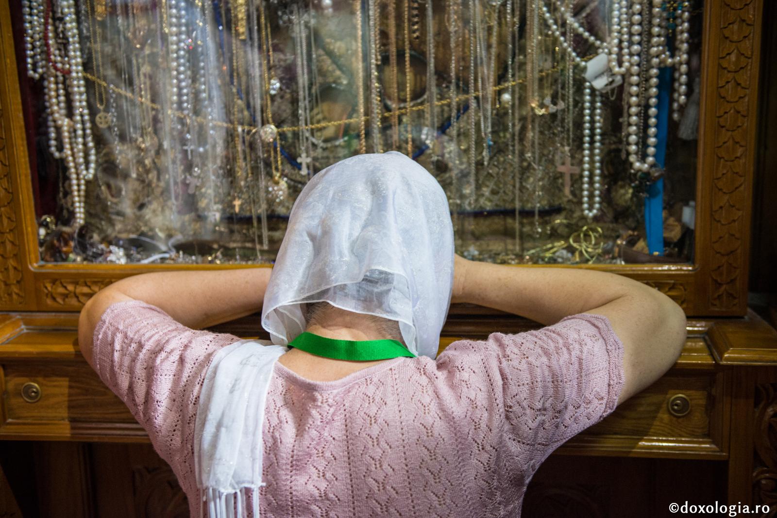 Cum se tălmăceşte „Doamne miluieşte?“