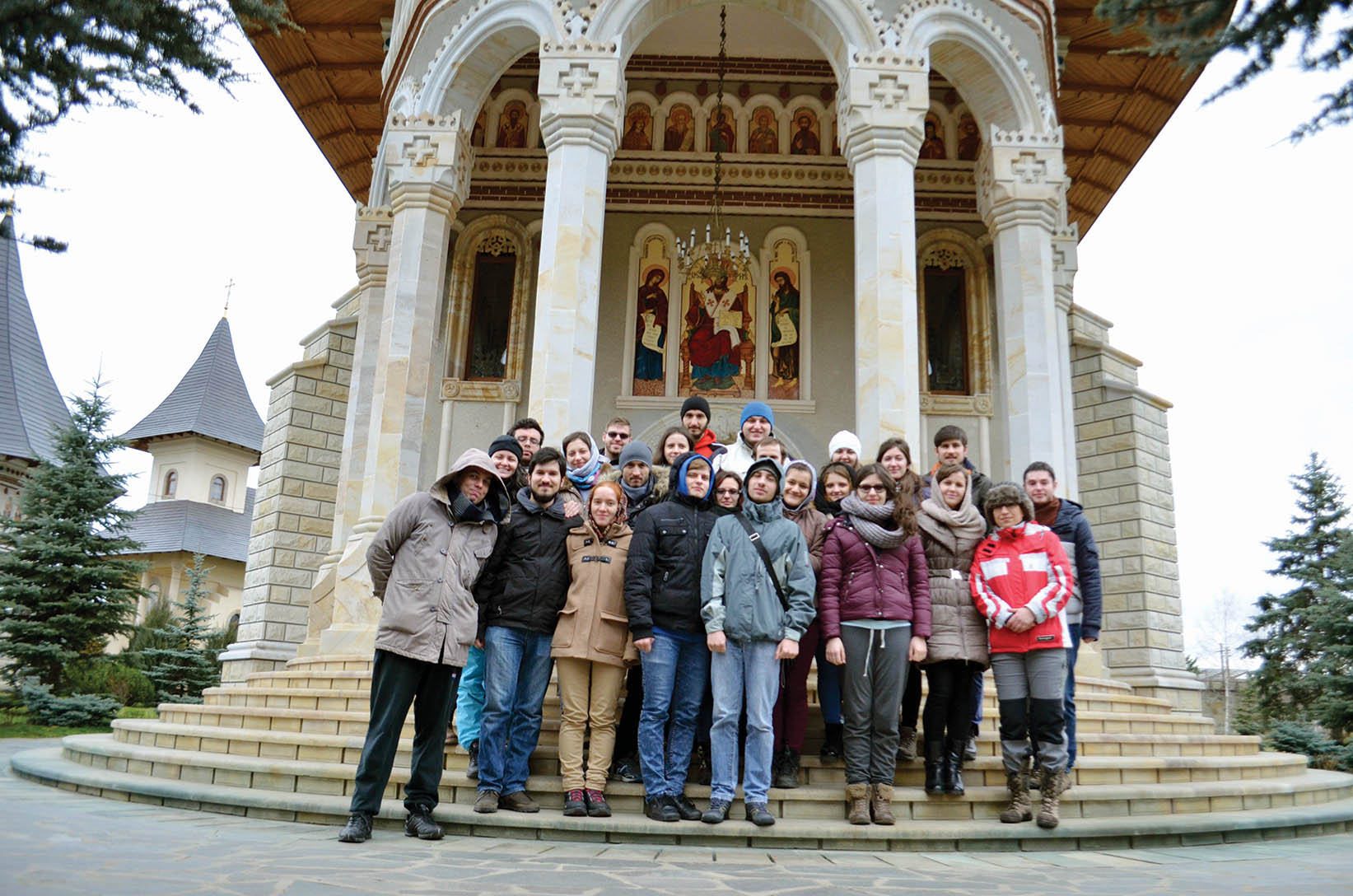 Dialoguri studenţeşti pe vârfuri de munte