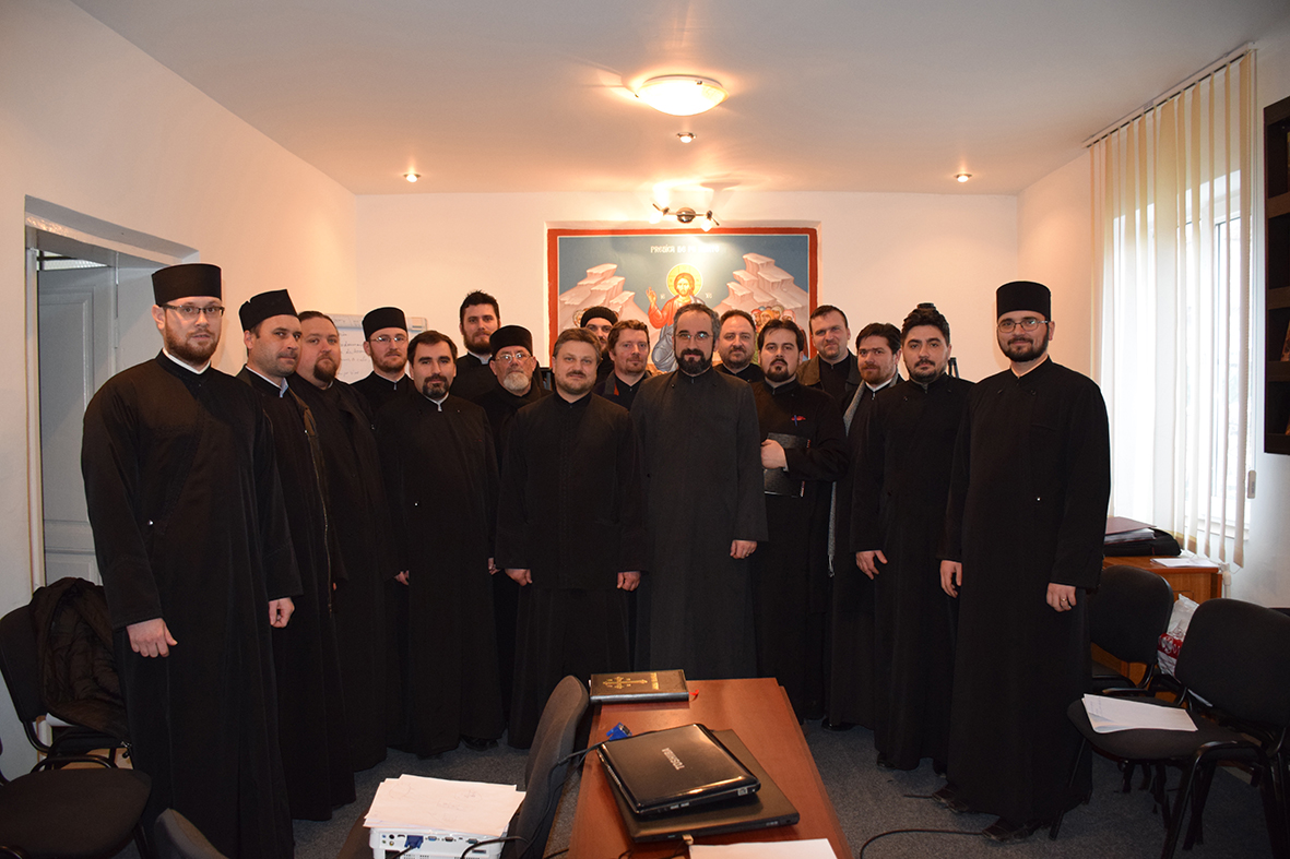 Trening catehetic în Protopopiatului Săveni Ateliere catehetice în trei protopopiate din Arhiepiscopia Iaşilor