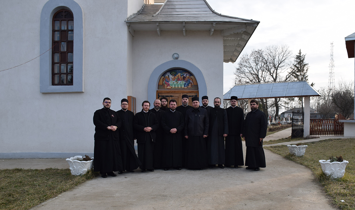 Trening catehetic în Protopopiatul Darabani Ateliere catehetice în trei protopopiate din Arhiepiscopia Iaşilor