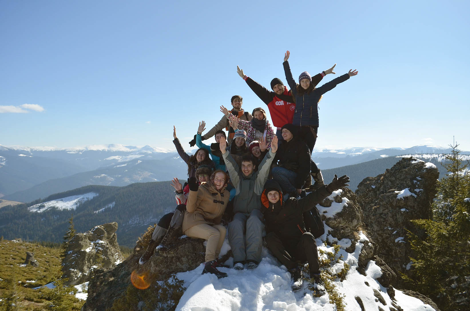 Dialoguri studenţeşti pe vârfuri de munte