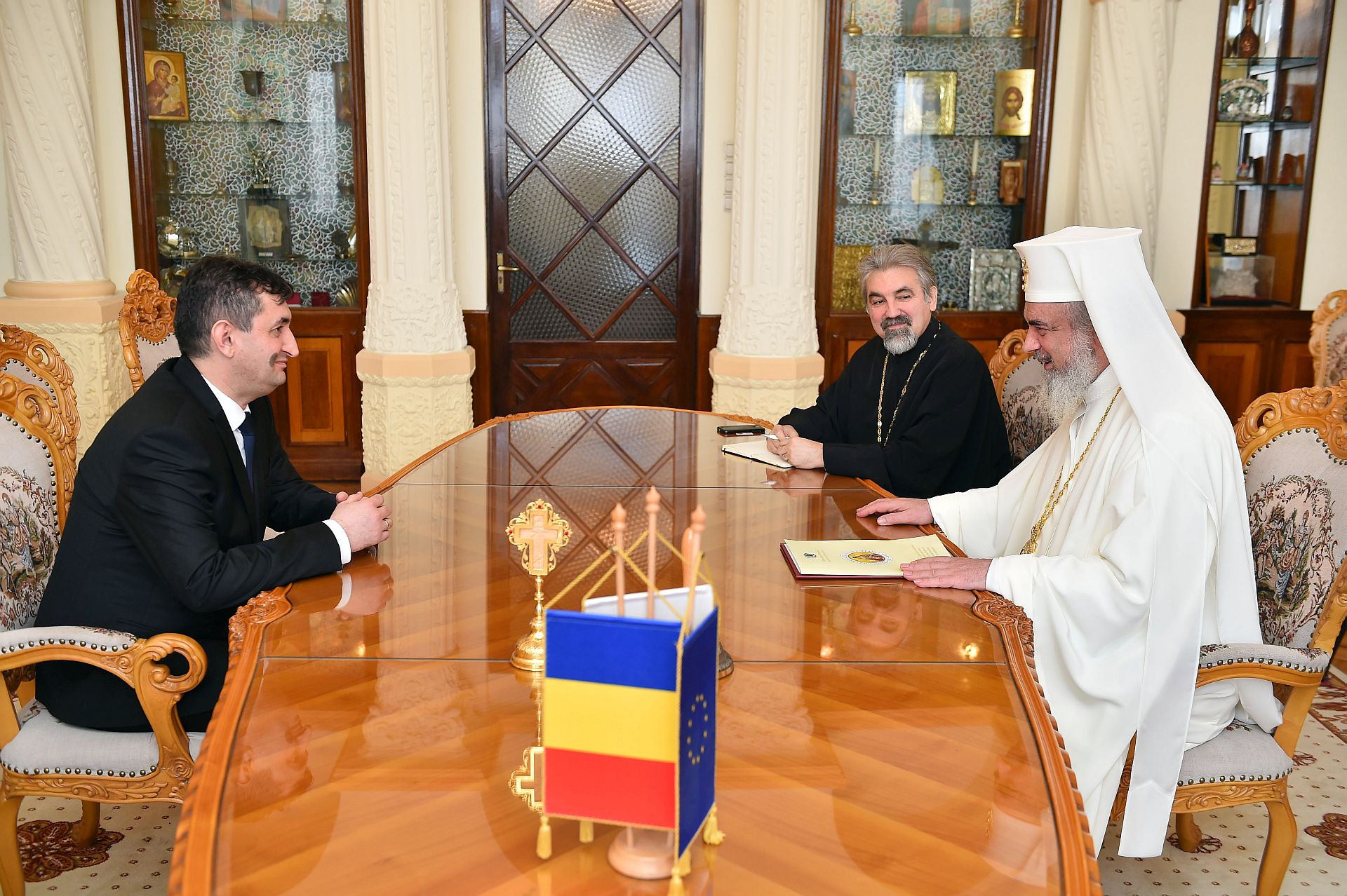 Ambasadorul Bosniei şi Herţegovinei la Bucureşti, în vizită de prezentare la Patriarhia Română