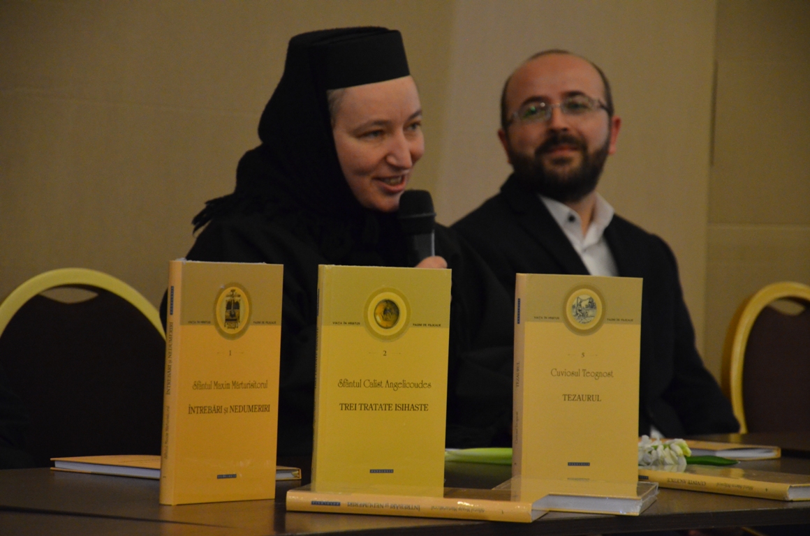 Foto: Ioana Stoian „Povestiri duhovnicești” de Sfântul Anastasie Sinaitul prezentate la Librex 2016
