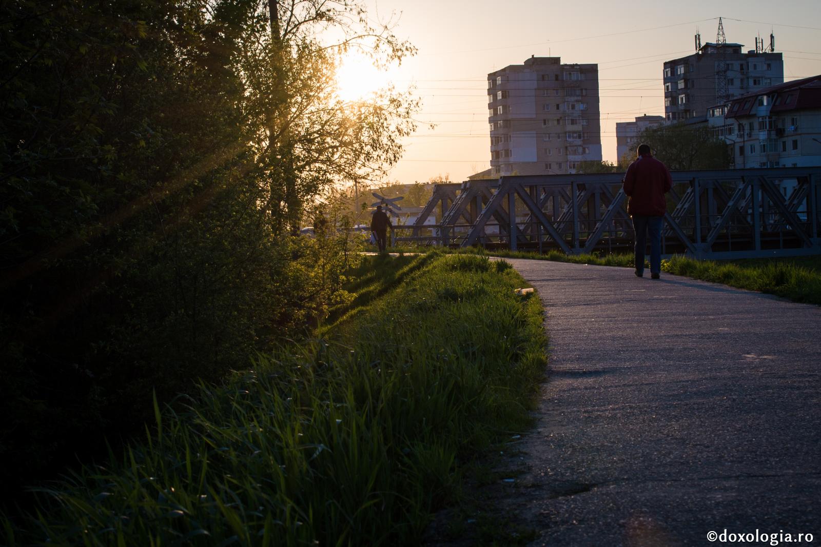 Pentru cei ce zic că nu se pot mântui în lume