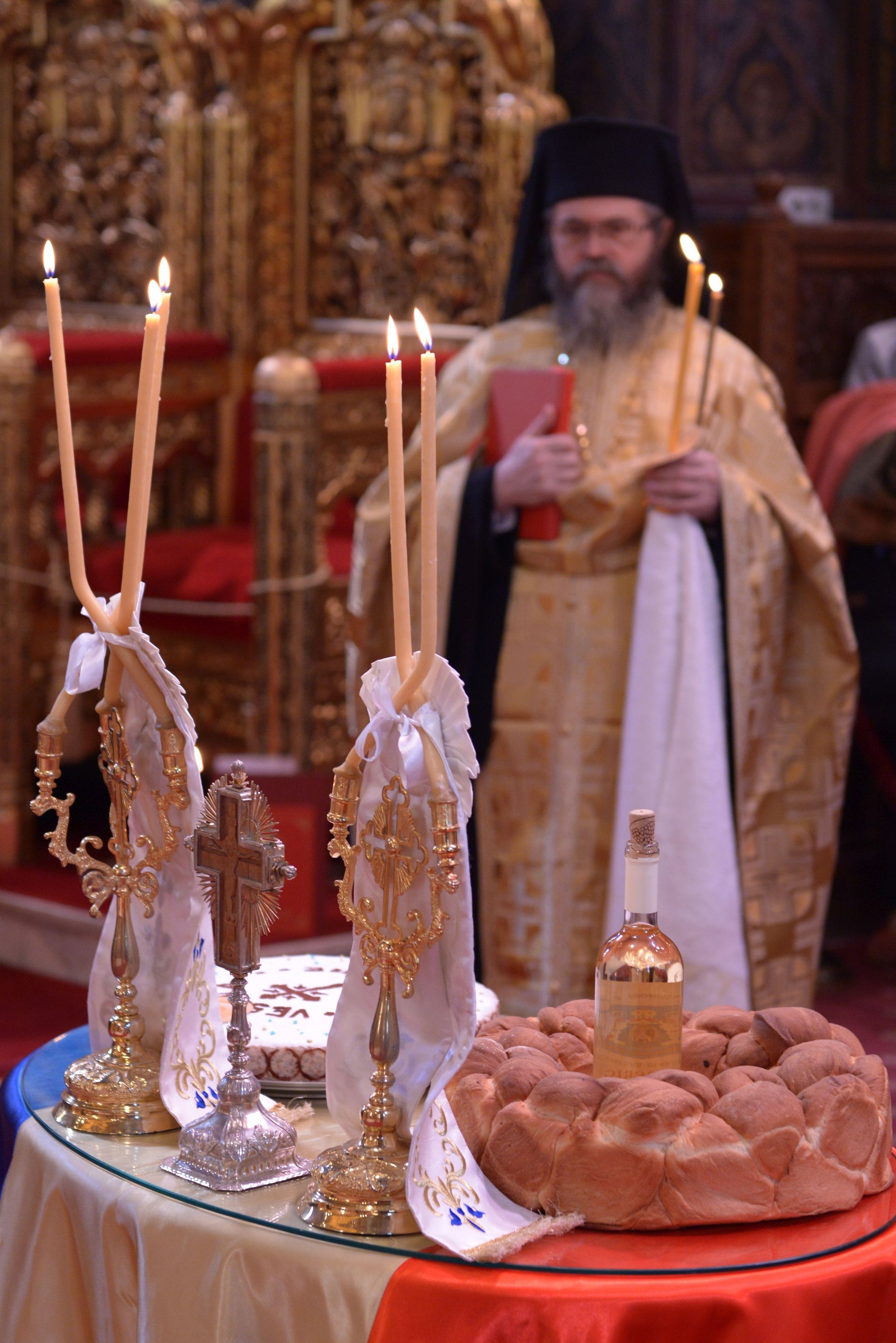 Parastas pentru făuritorii unirii Basarabiei cu țara mamă, la Catedrala Patriarhală