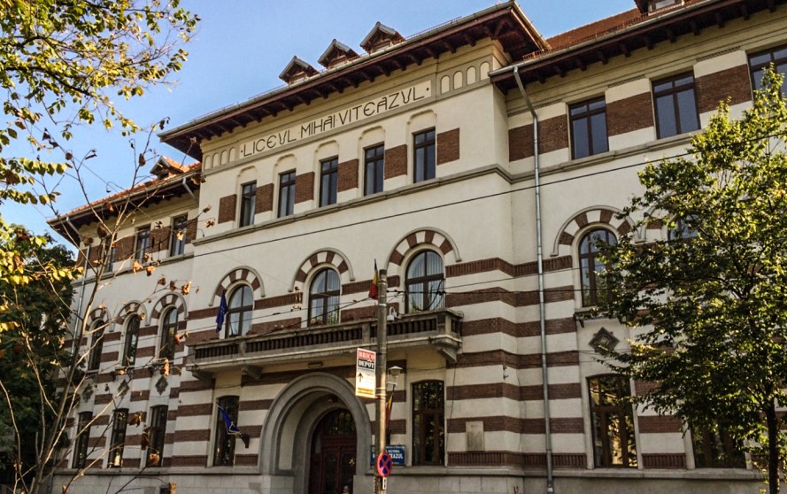Conferinţă pentru tineri, la Colegiul Naţional „Mihai Viteazul” din Capitală
