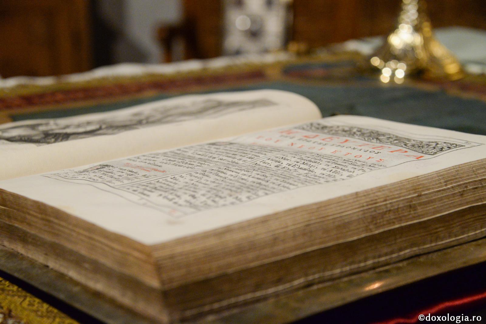 Recitiţi Evanghelia!