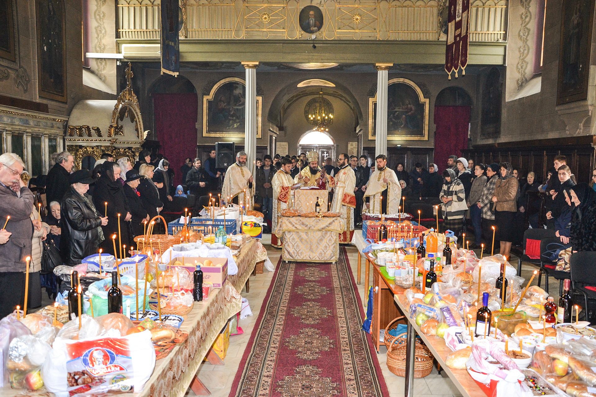 Sâmbăta Sfântului Teodor, la Catedrala istorică din Caransebeș Sâmbăta Sfântului Teodor, la Catedrala istorică din Caransebeș