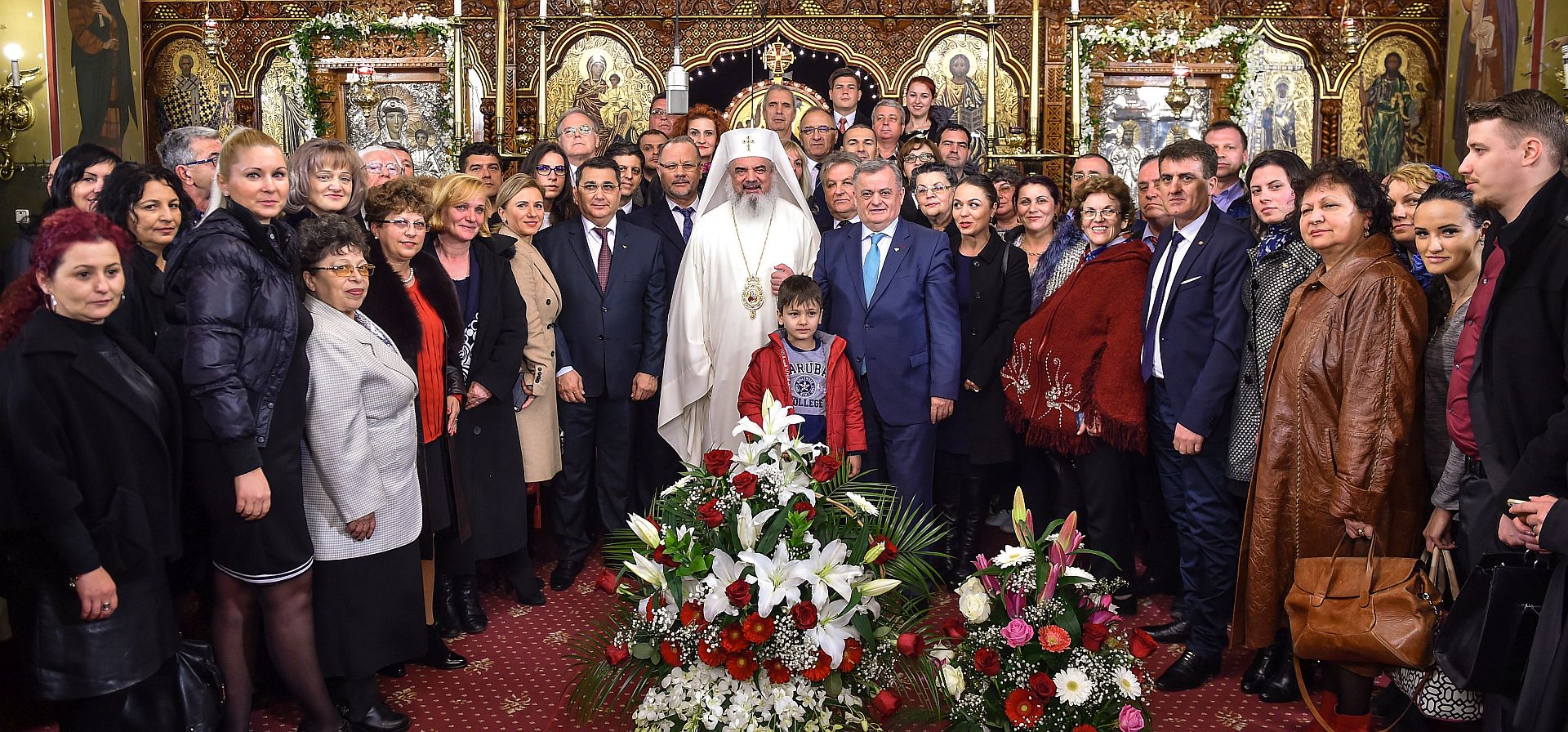 Elevii olimpici la religie au fost premiaţi de Preafericitul Părinte Daniel