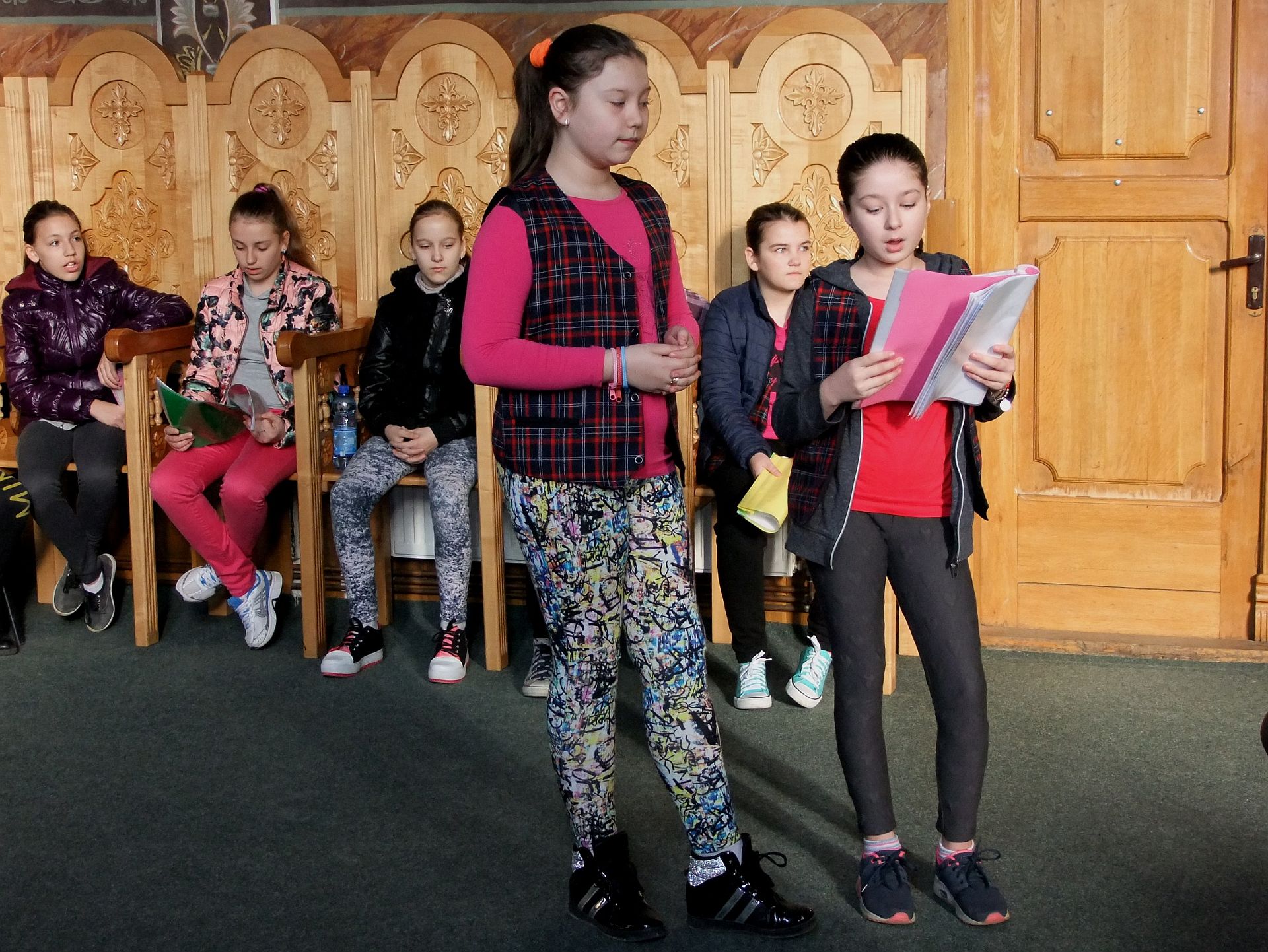 „Ora de religie altfel”, în Parohia Govândari din Reşiţa „Ora de religie altfel”, în Parohia Govândari din Reşiţa