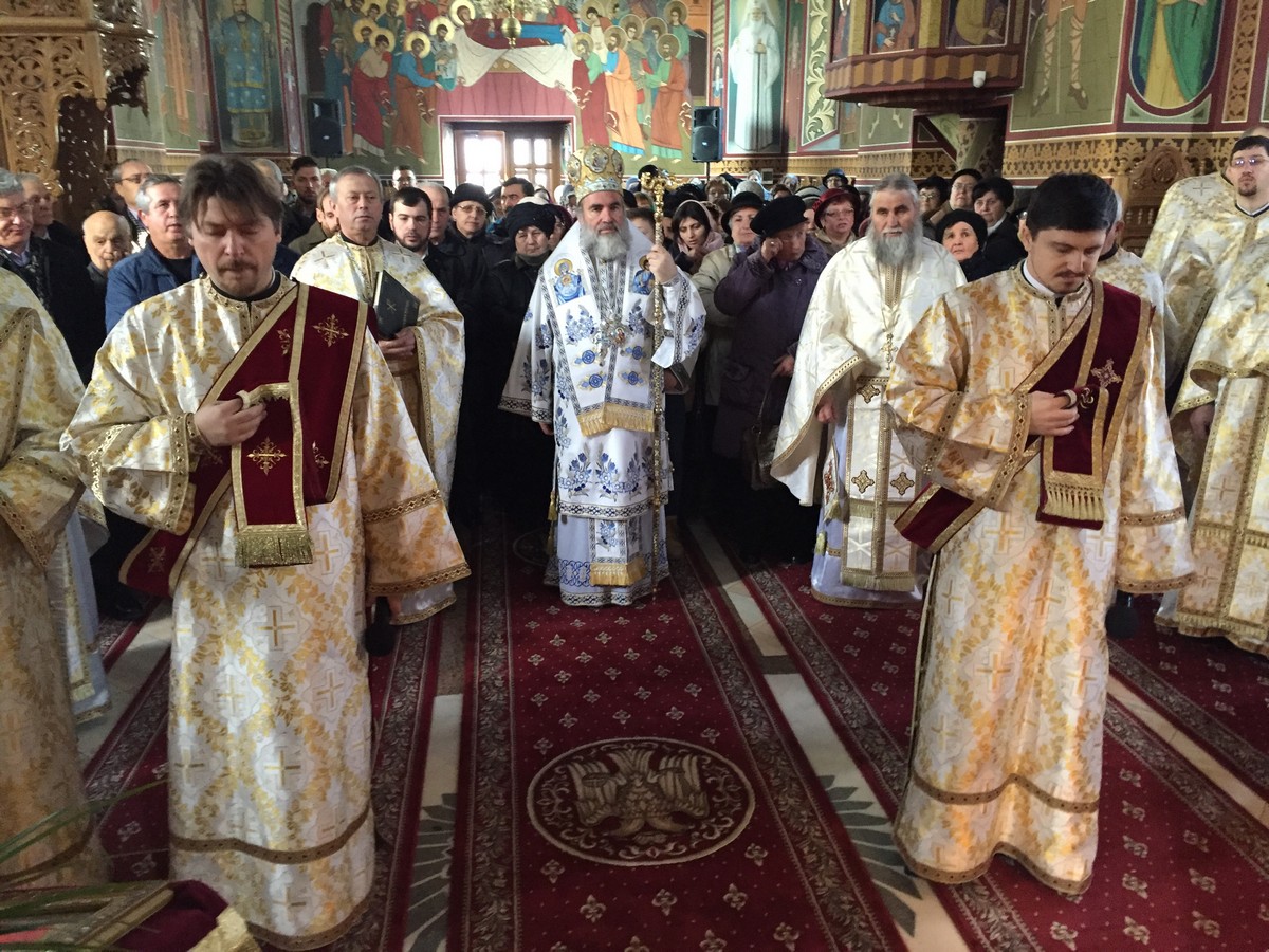 Liturghia, scopul fundamental al misiunii preotului Liturghia, scopul fundamental al misiunii preotului