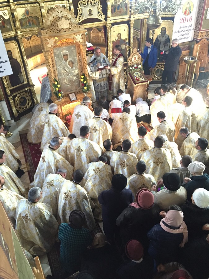 Liturghia, scopul fundamental al misiunii preotului Liturghia, scopul fundamental al misiunii preotului
