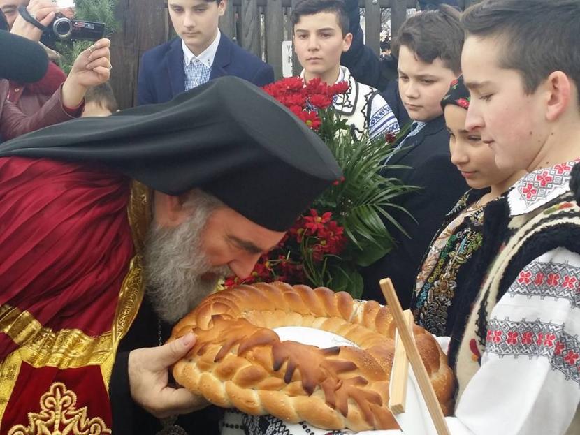 Preotul Ioan Bâgăoanu, hirotesit protopop de Oneşti